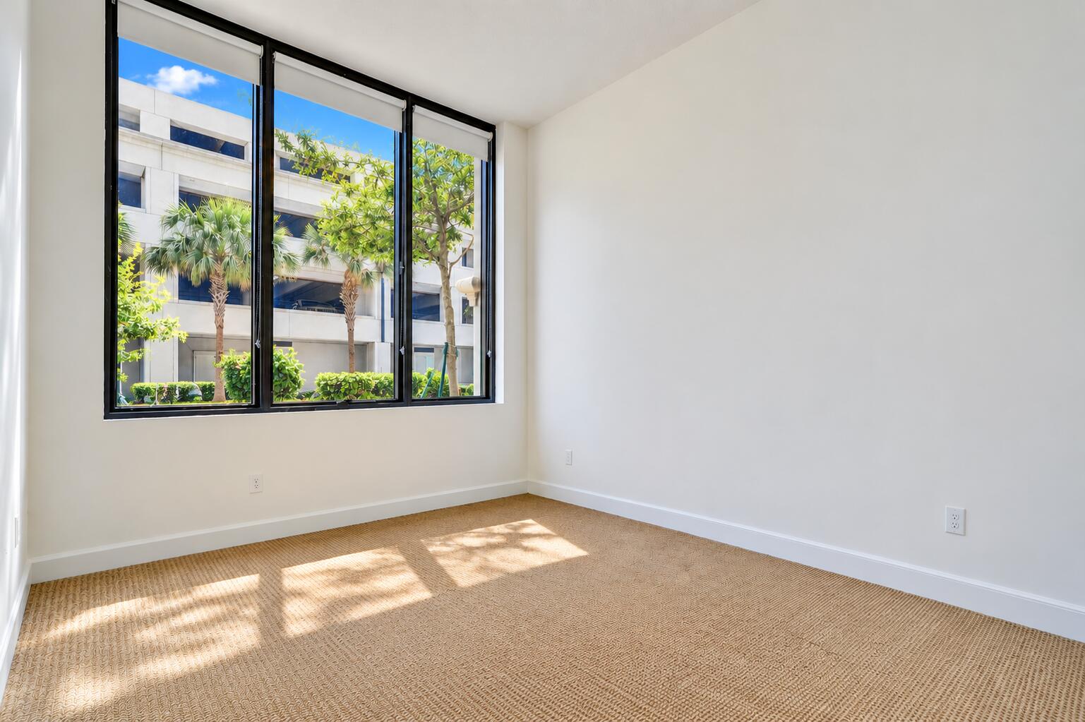 801 S Olive Avenue 118