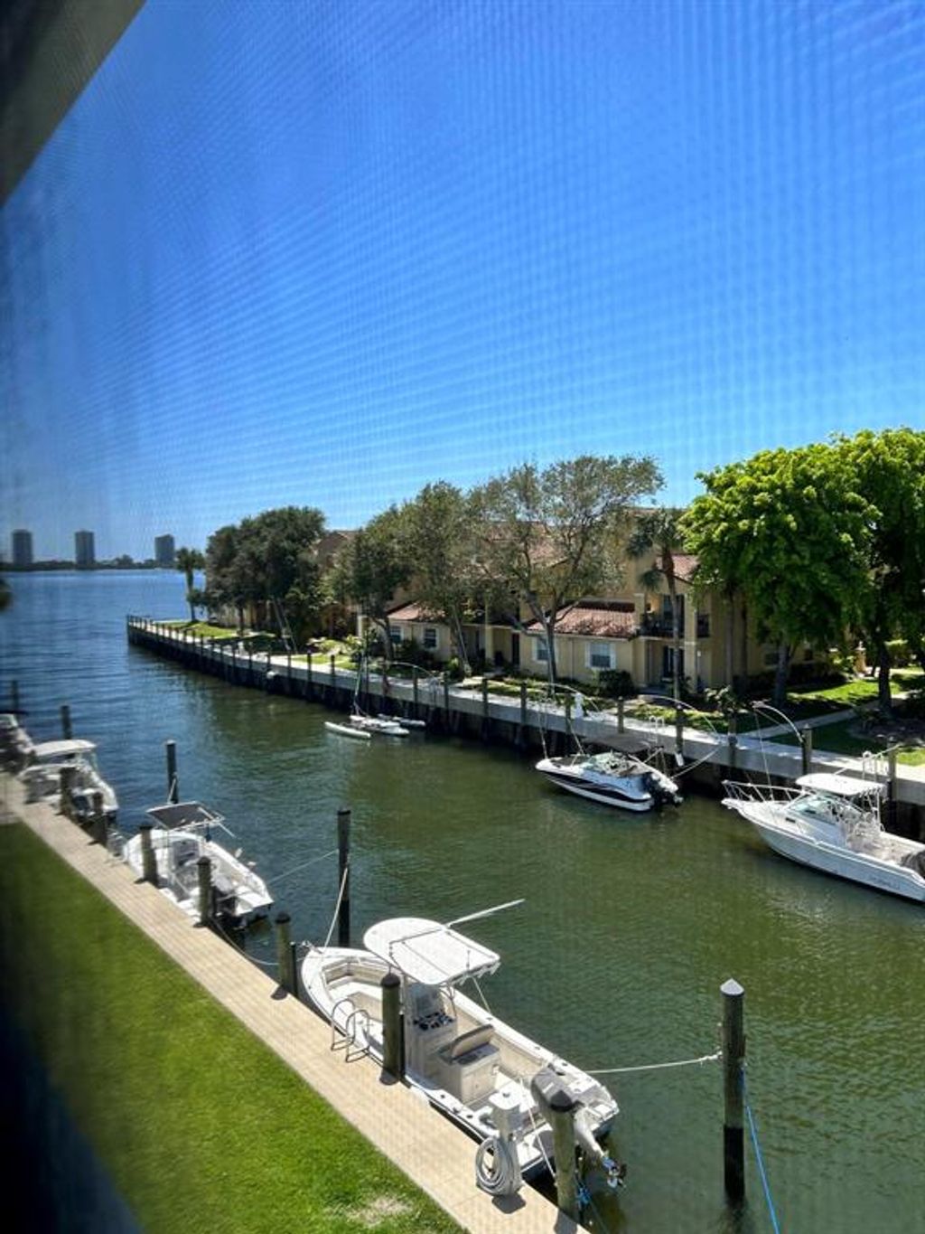 Photo of 120 Lehane Terrace #309, North Palm Beach, FL 33408 (MLS # R10885295)