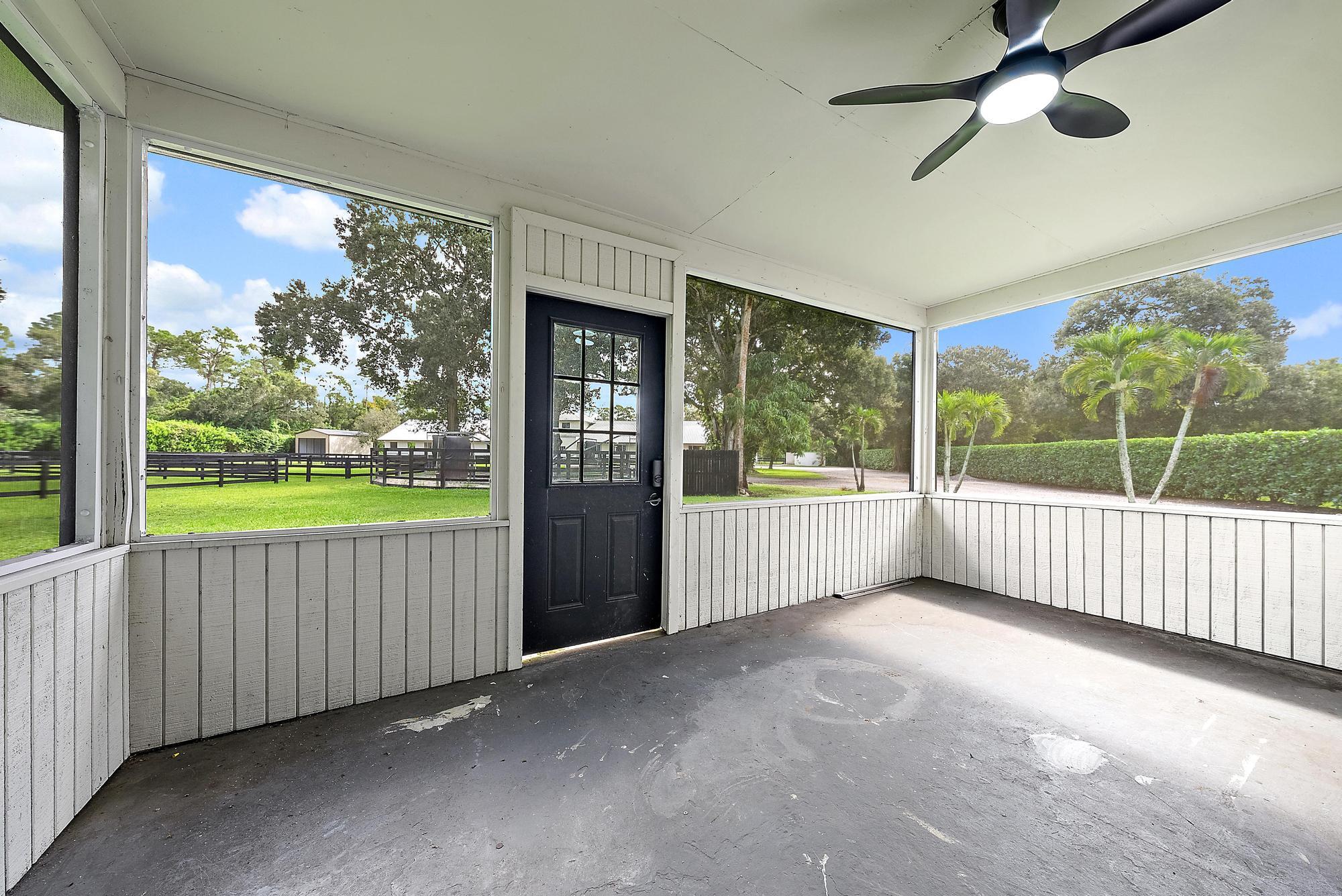 LOXAHATCHEE GROVES IN - Land