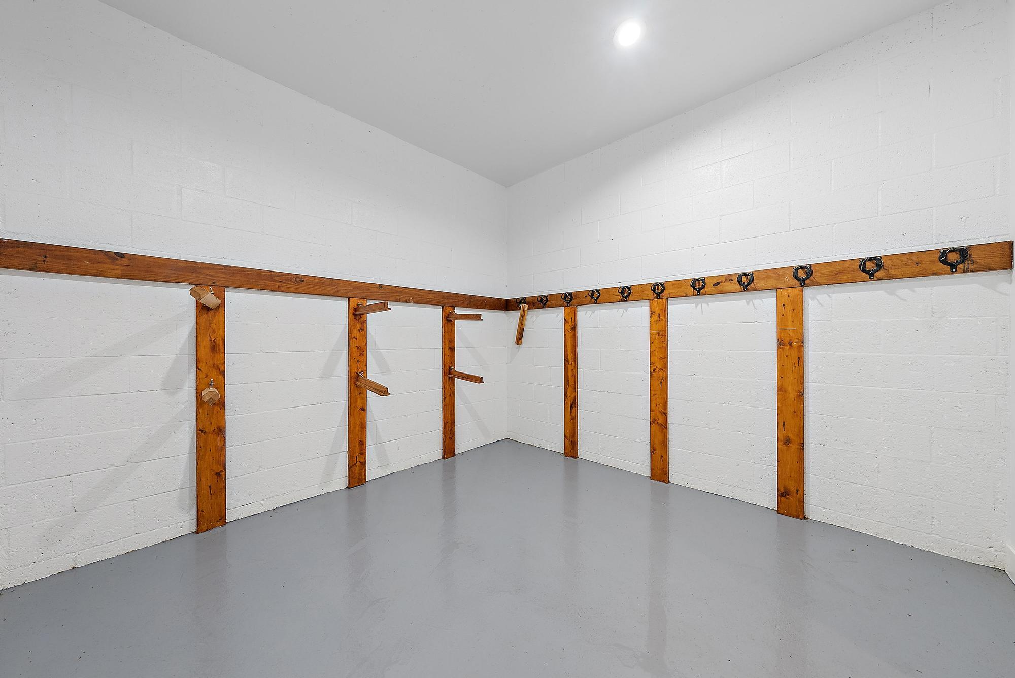 LOXAHATCHEE GROVES IN - Land