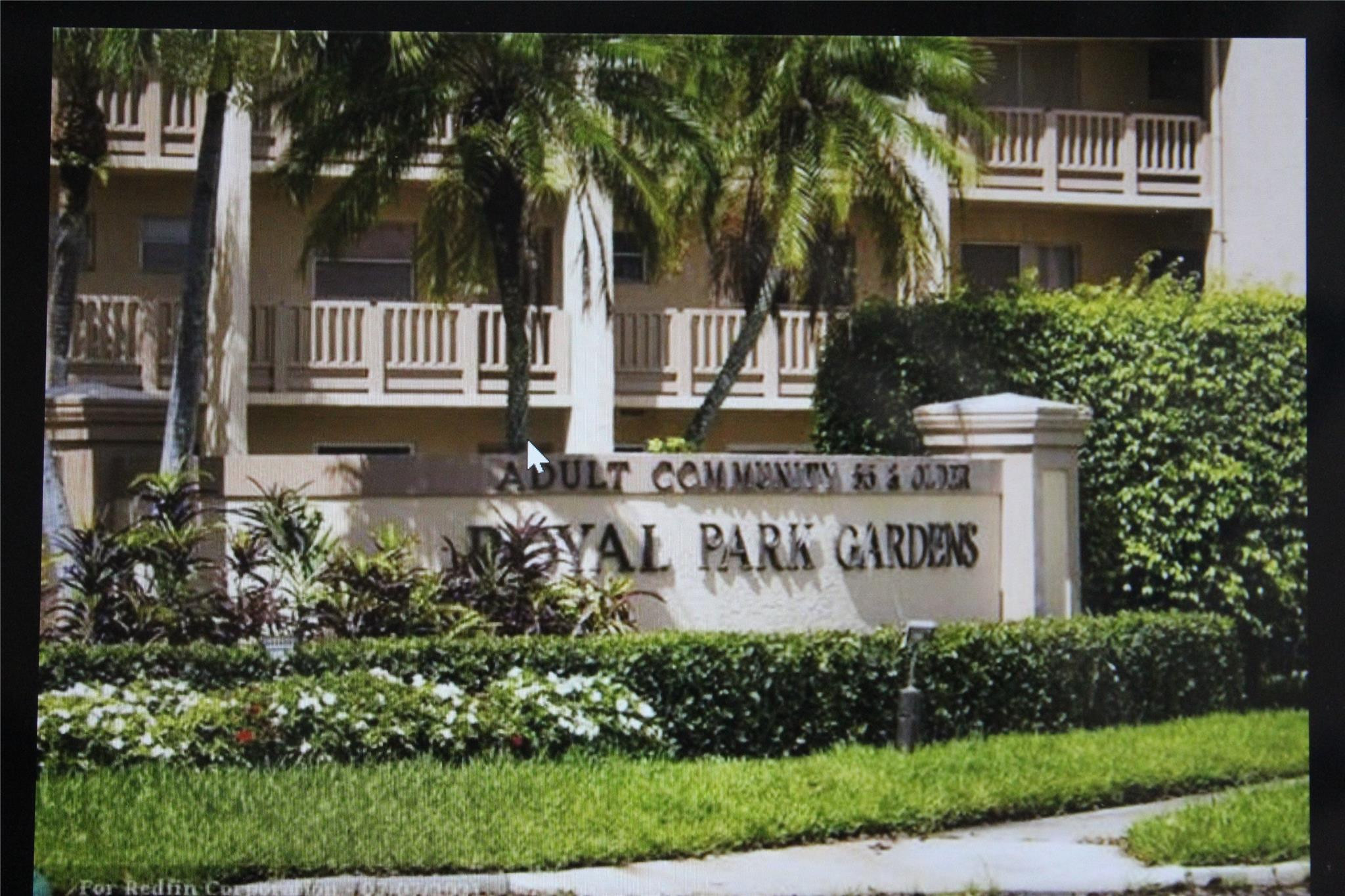 ROYAL PARK GARDENS - Residential