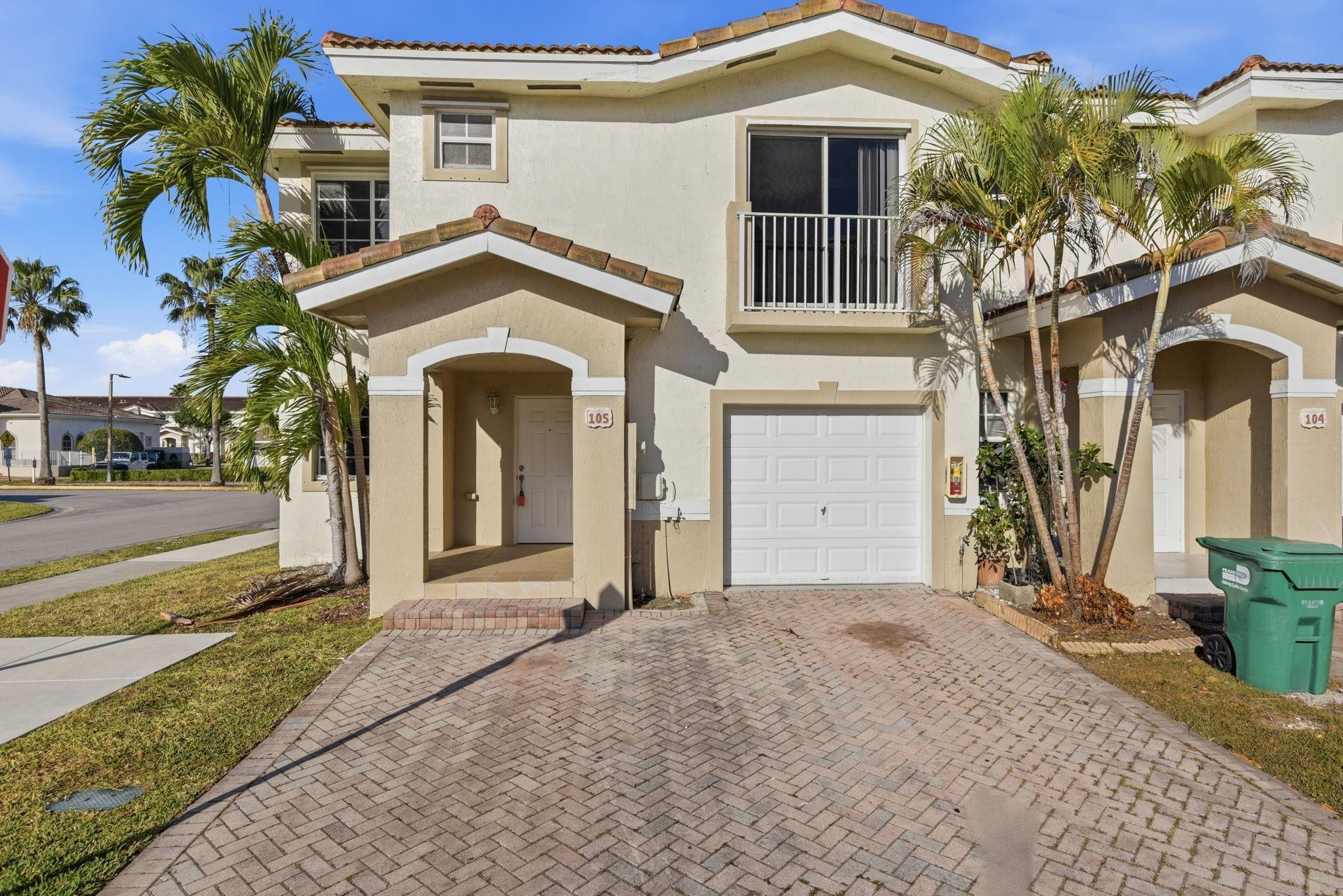 Cedar Woods Homes Condo - Residential