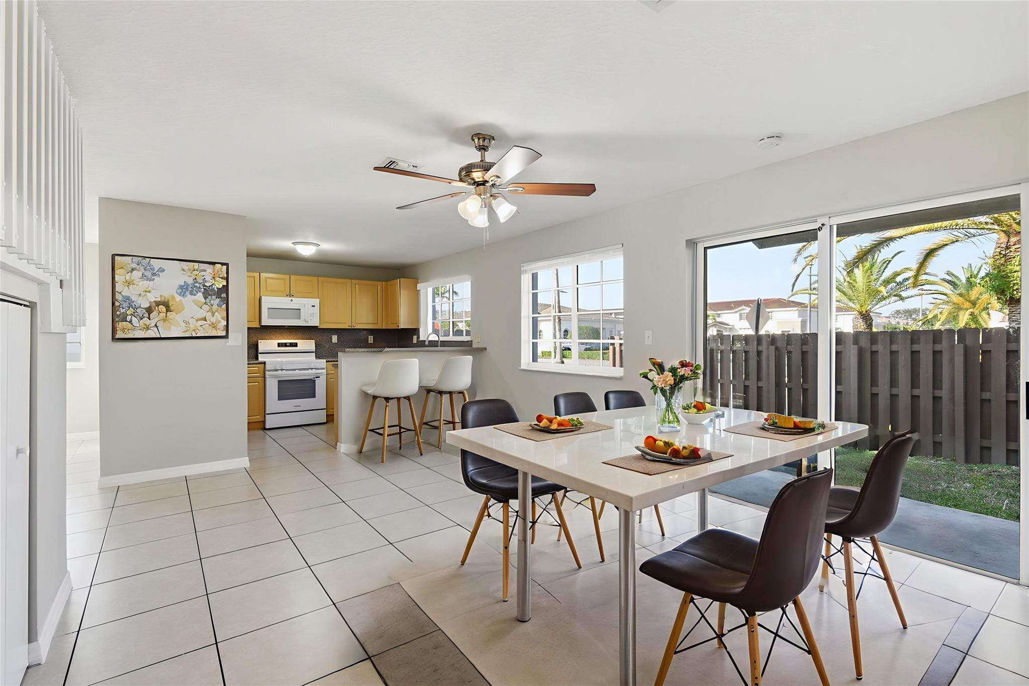 Cedar Woods Homes Condo - Residential