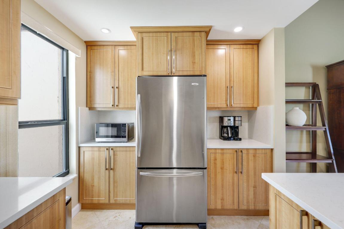 800 Greensward Court 203-I