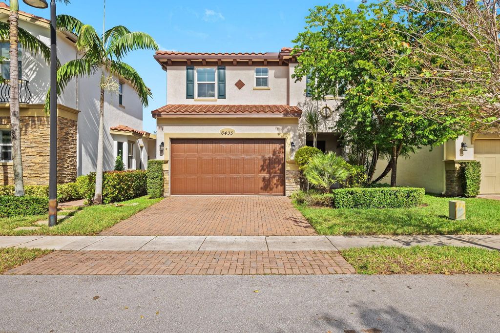 Photo of 6435 Osprey Landing Street, Davie, FL 33414 (MLS # F10410746)