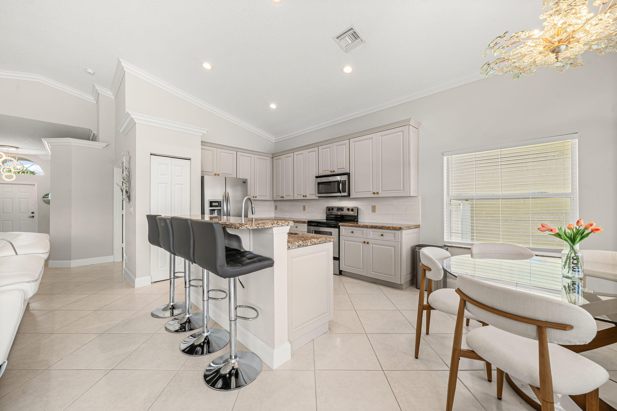3526 Old Lighthouse Circle