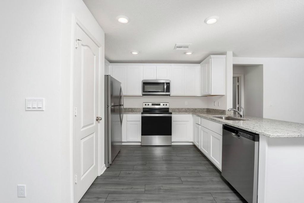 Photo of 1506 Festoon Lane, Fort Pierce, FL 34947 (MLS # F10433021)