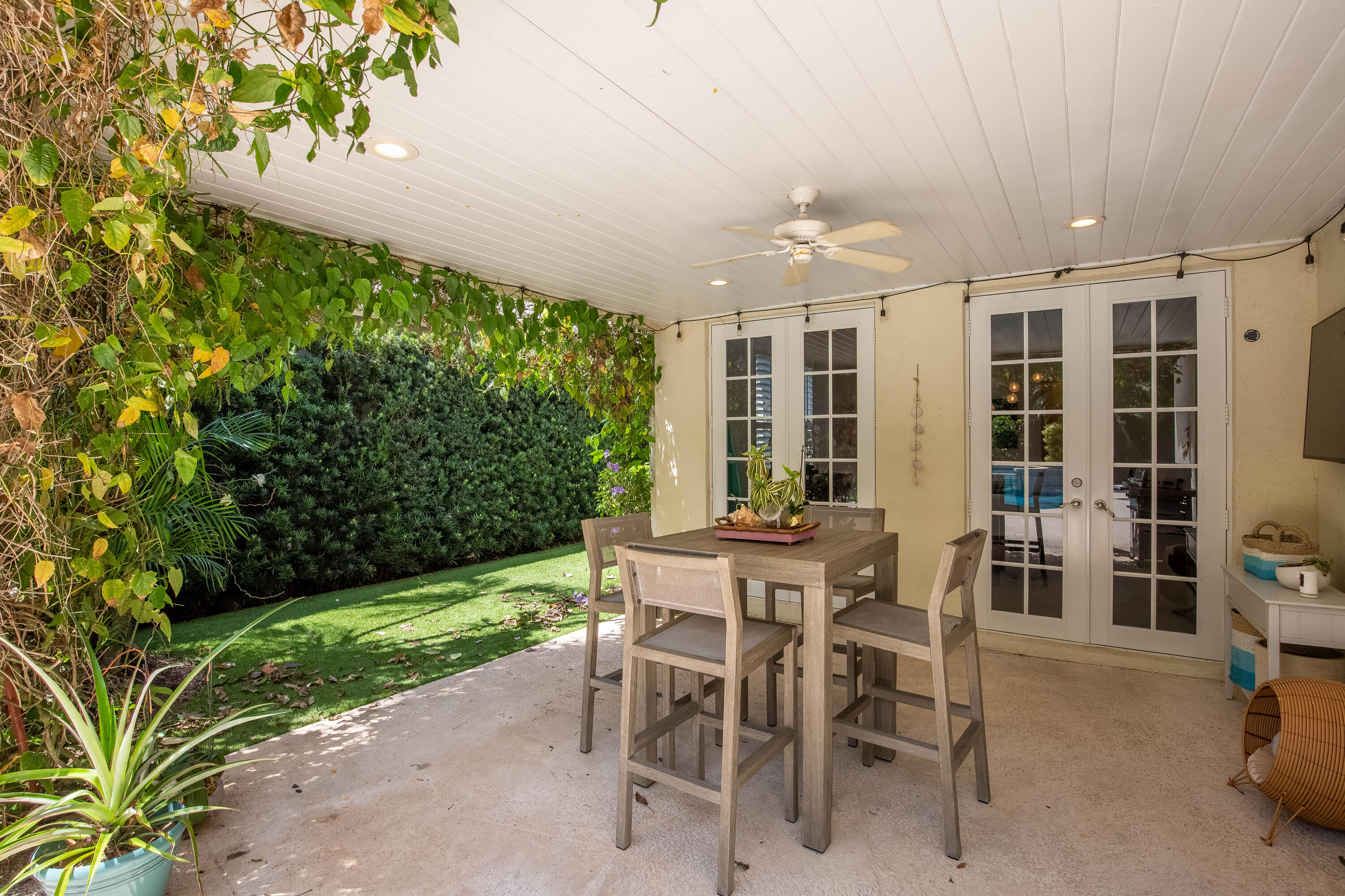 Chukker Cove - Residential