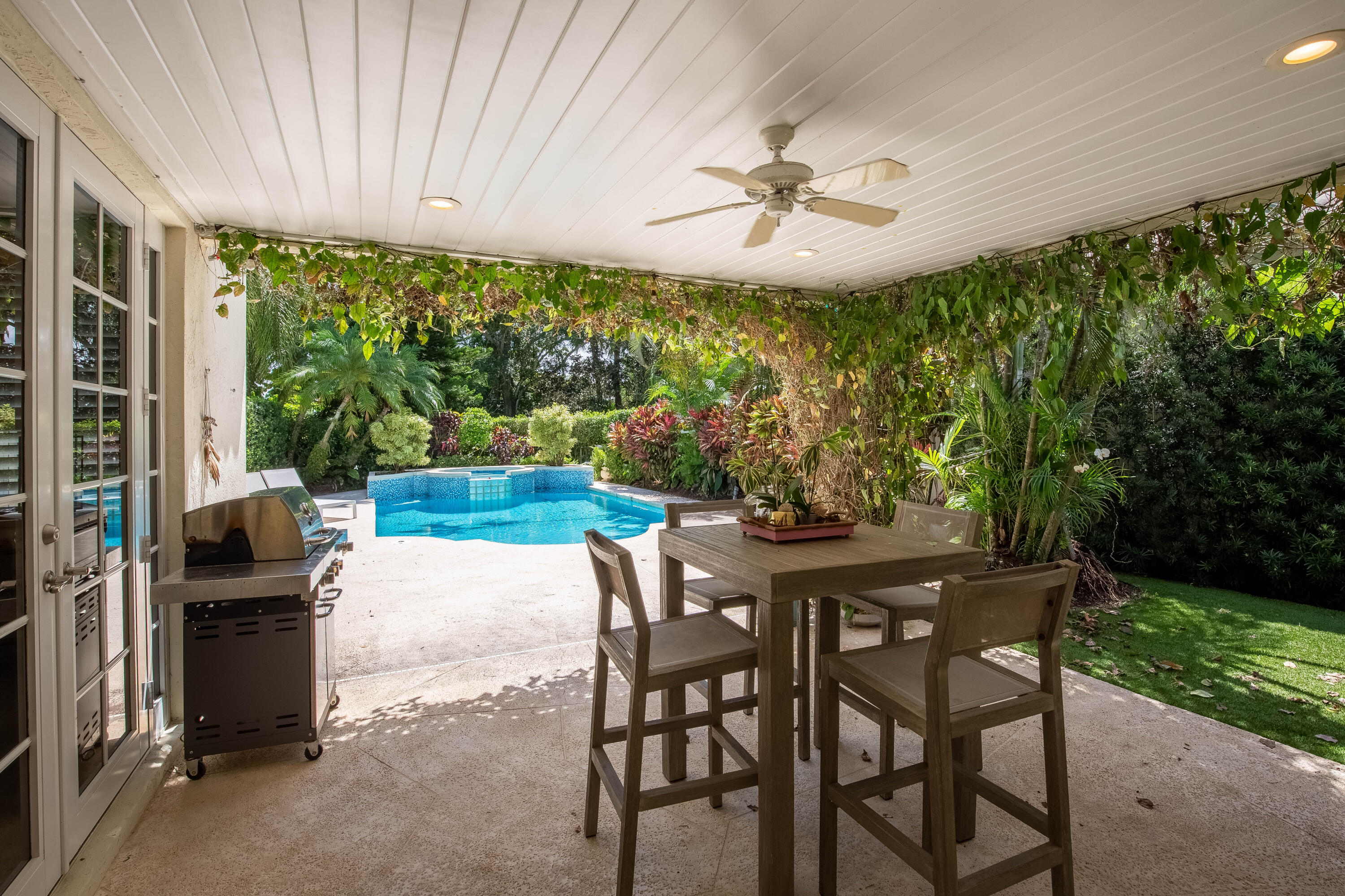 Chukker Cove - Residential