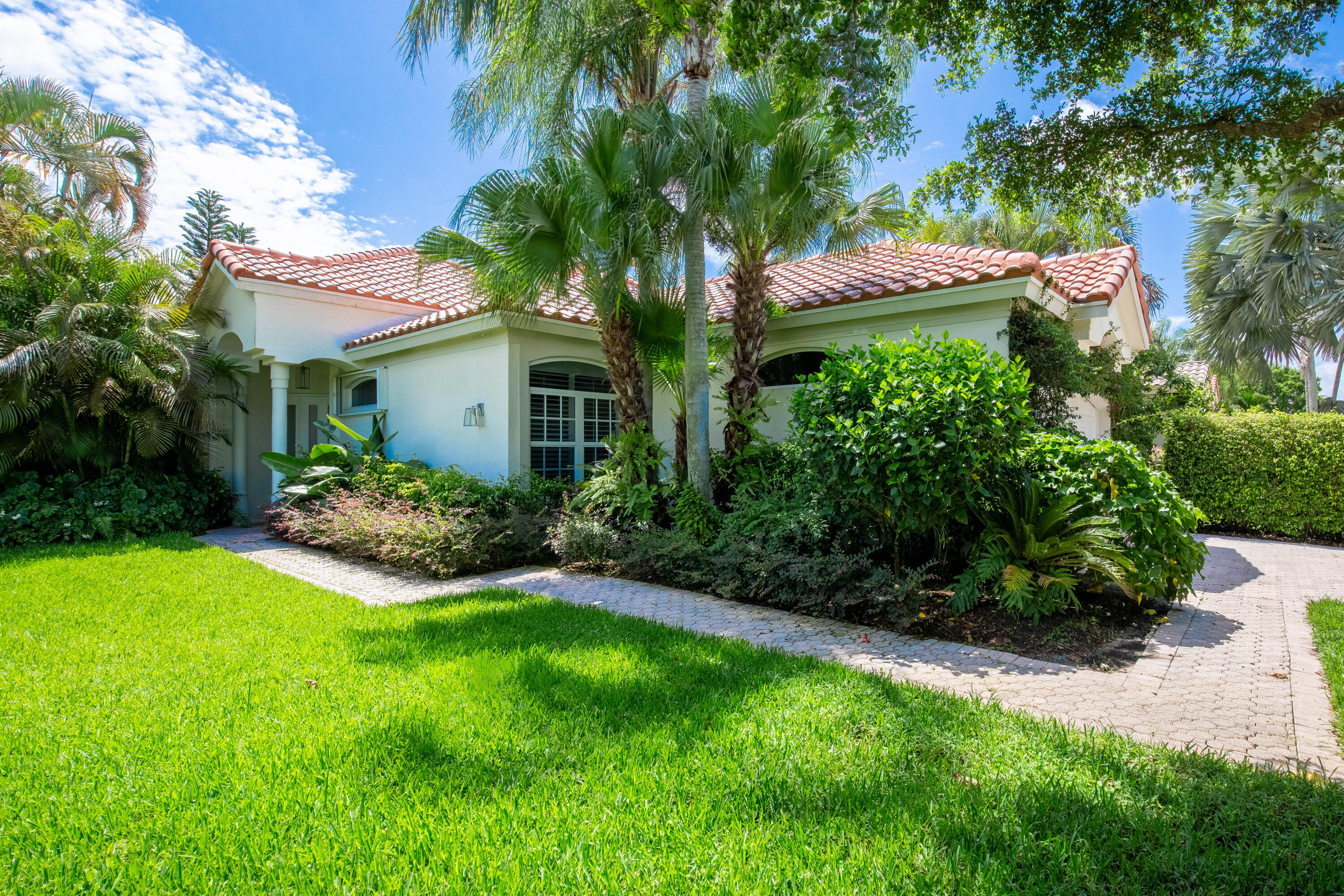 Chukker Cove - Residential