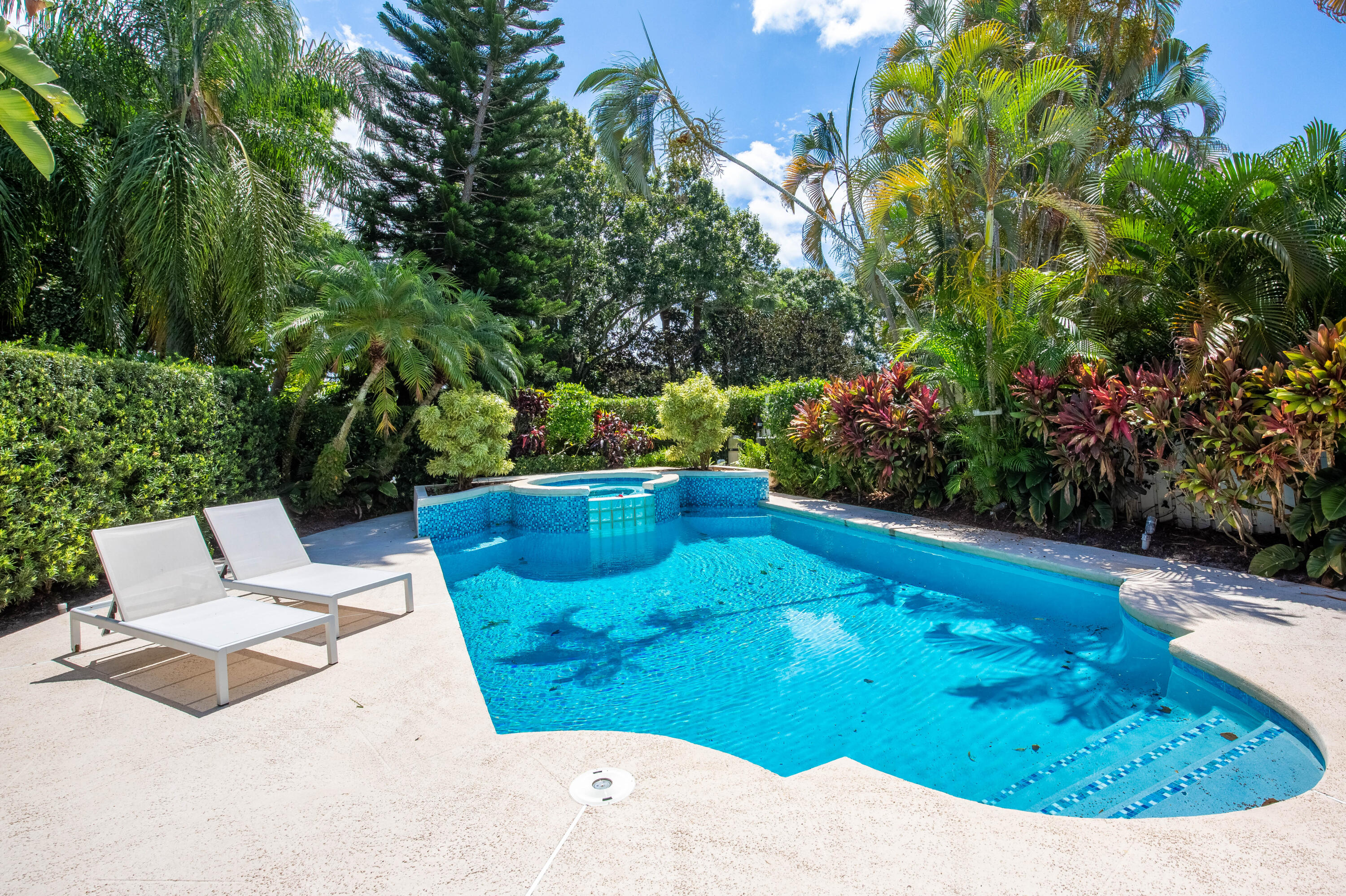 Chukker Cove - Residential