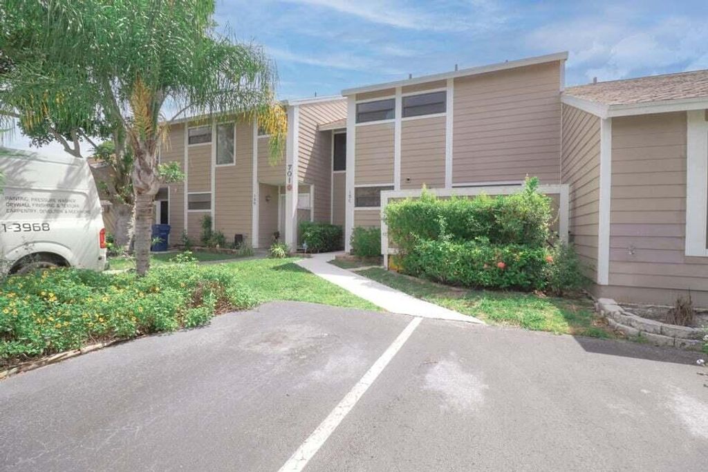 Photo of 701 Stonewood Court #15c, Jupiter, FL 33458 (MLS # R11037387)