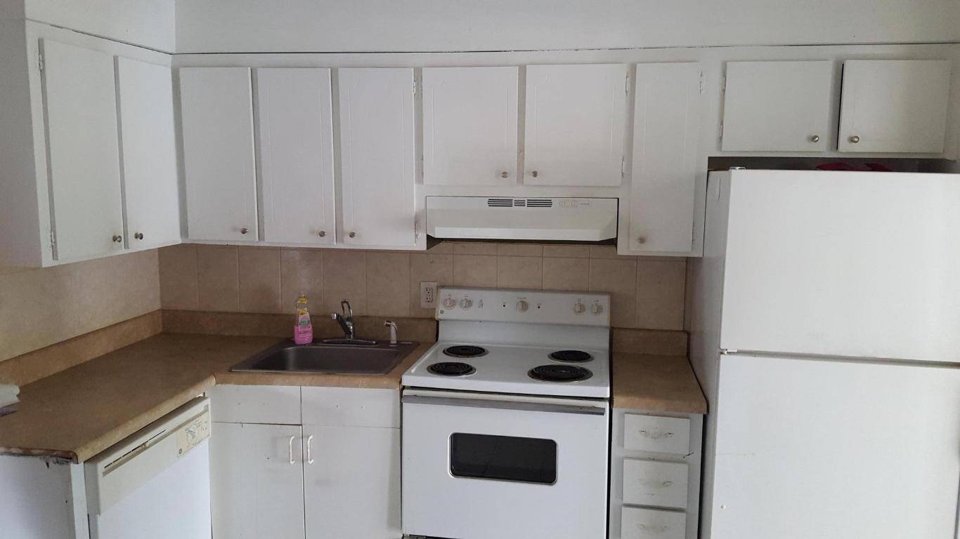 CORAL SPRINGS SUB NO 1 59-30 B LOT 28 BLK G - Residential Lease