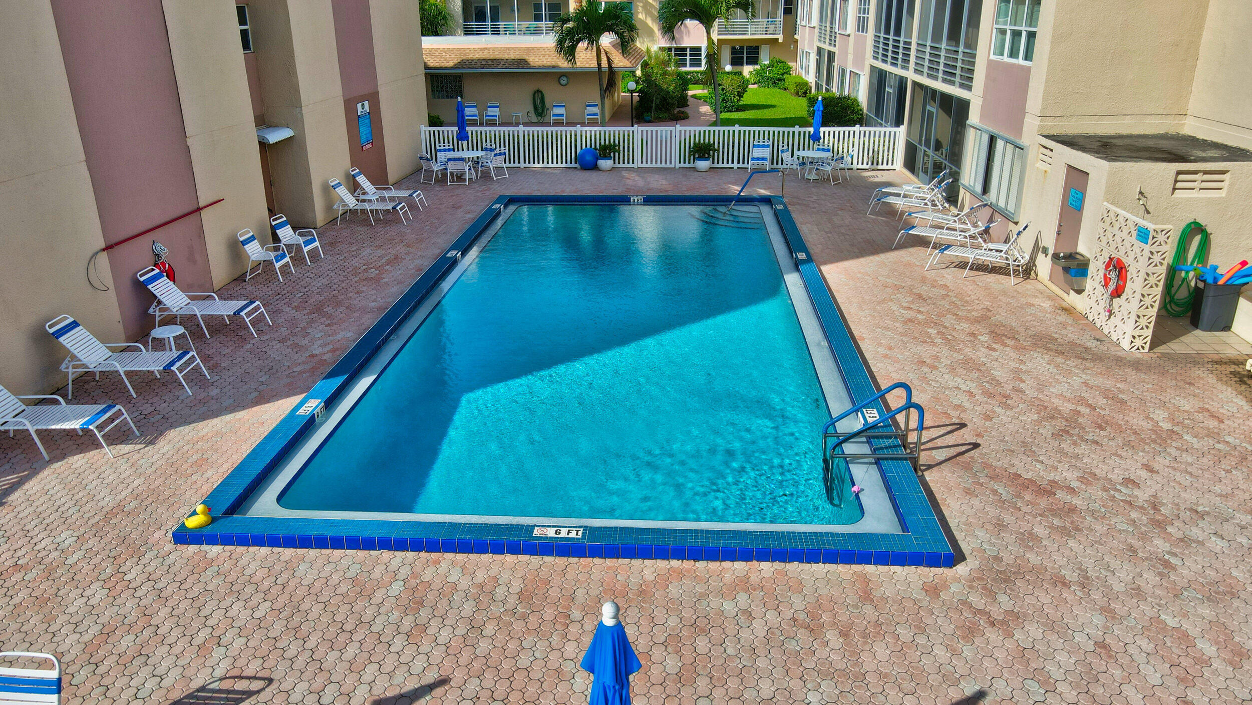 PALM LAKE 1 CONDO - Residential Lease