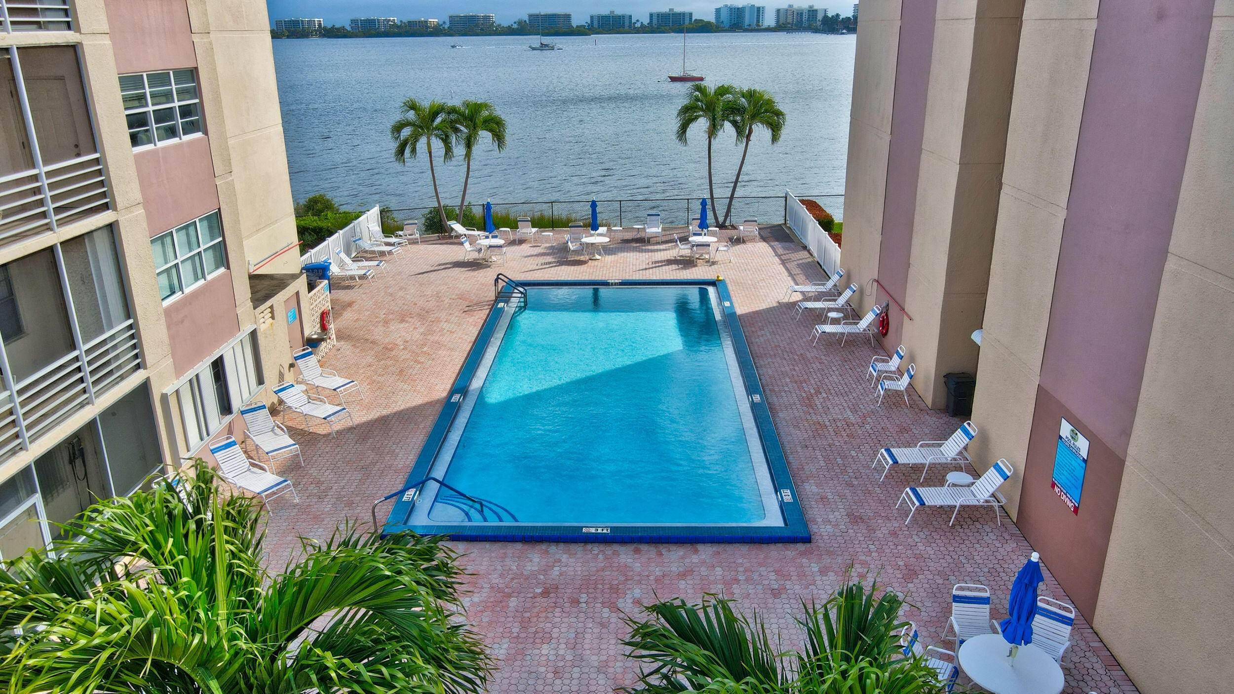 PALM LAKE 1 CONDO - Residential Lease