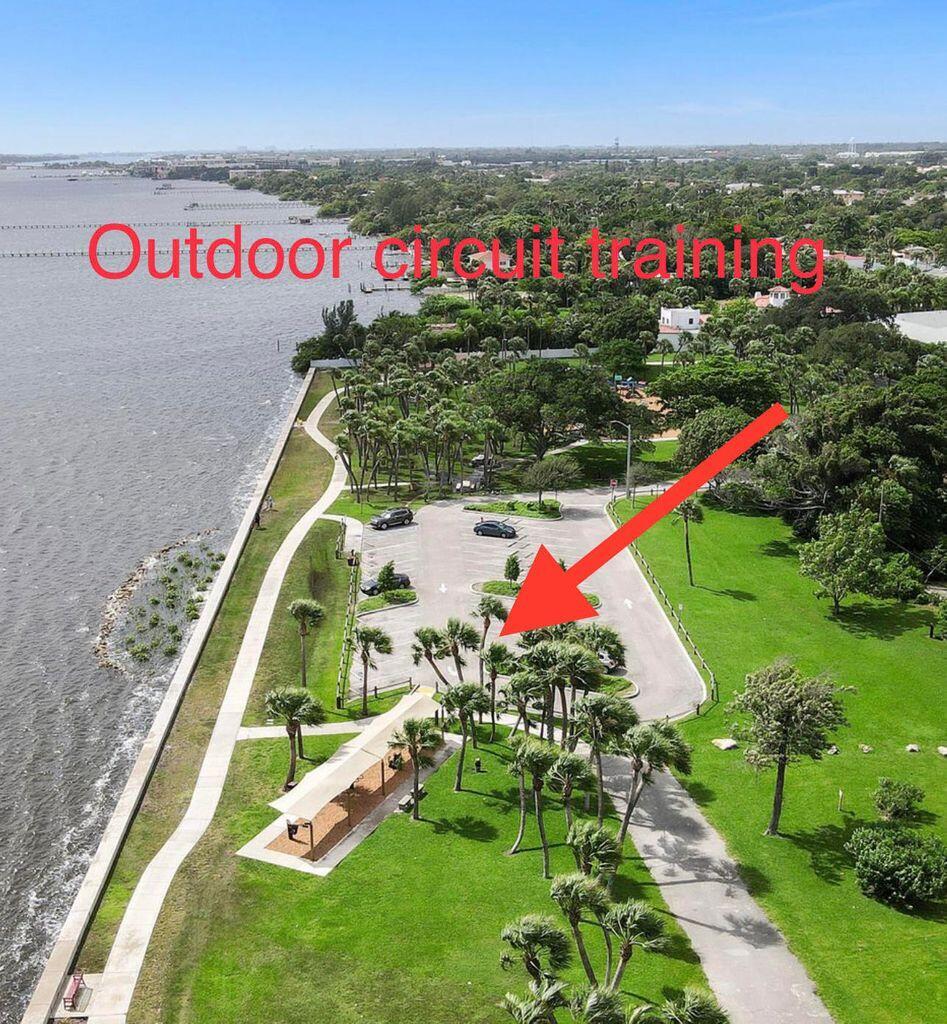 PALM LAKE 1 CONDO - Residential Lease