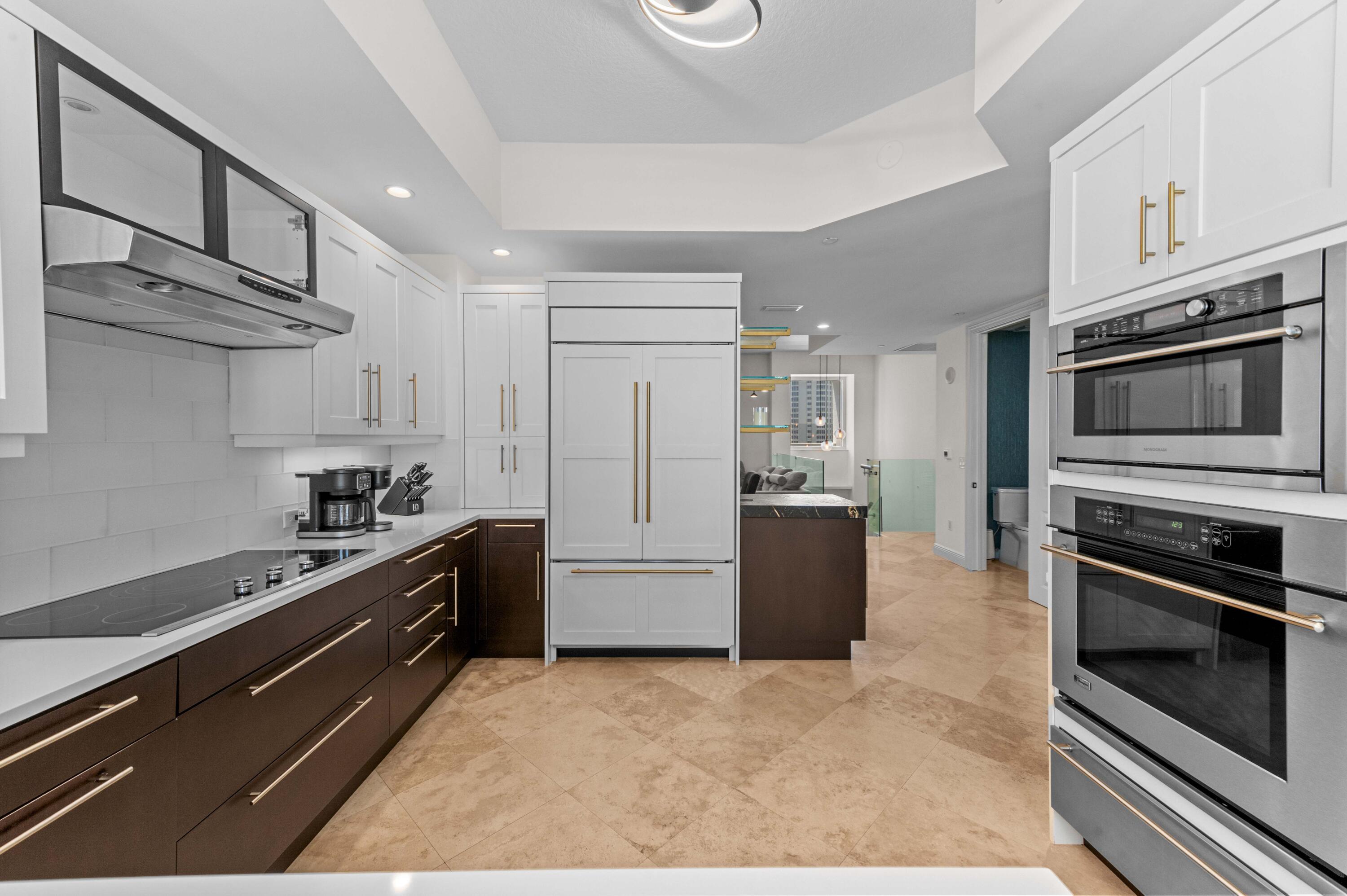 BEACH FRONT AT SINGER ISLAND - Residential