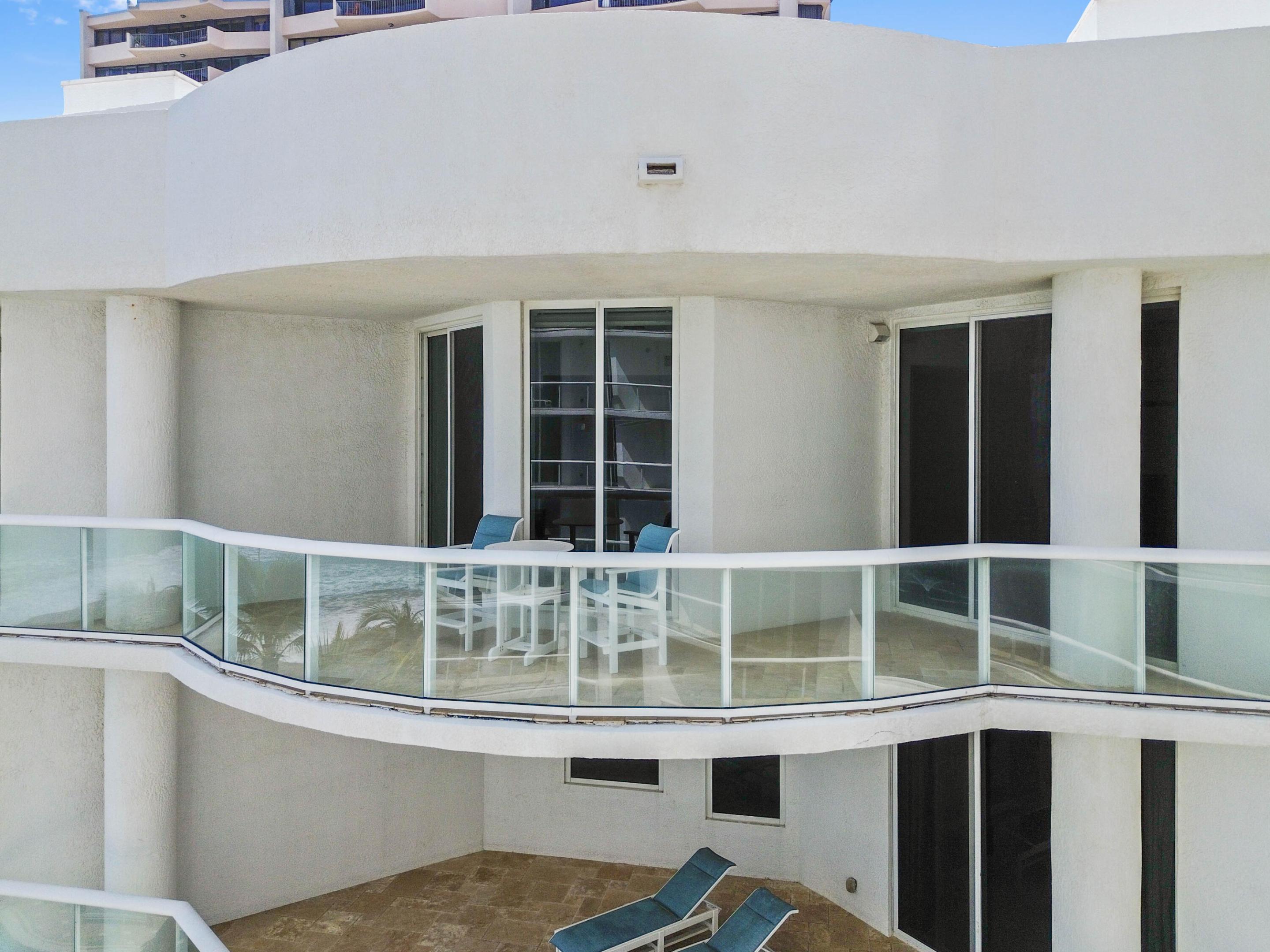 BEACH FRONT AT SINGER ISLAND - Residential