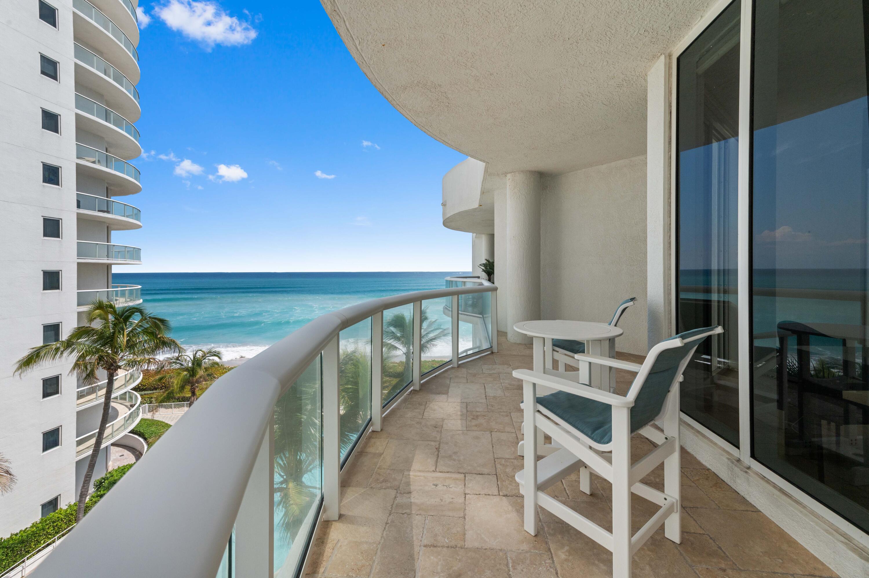 BEACH FRONT AT SINGER ISLAND - Residential
