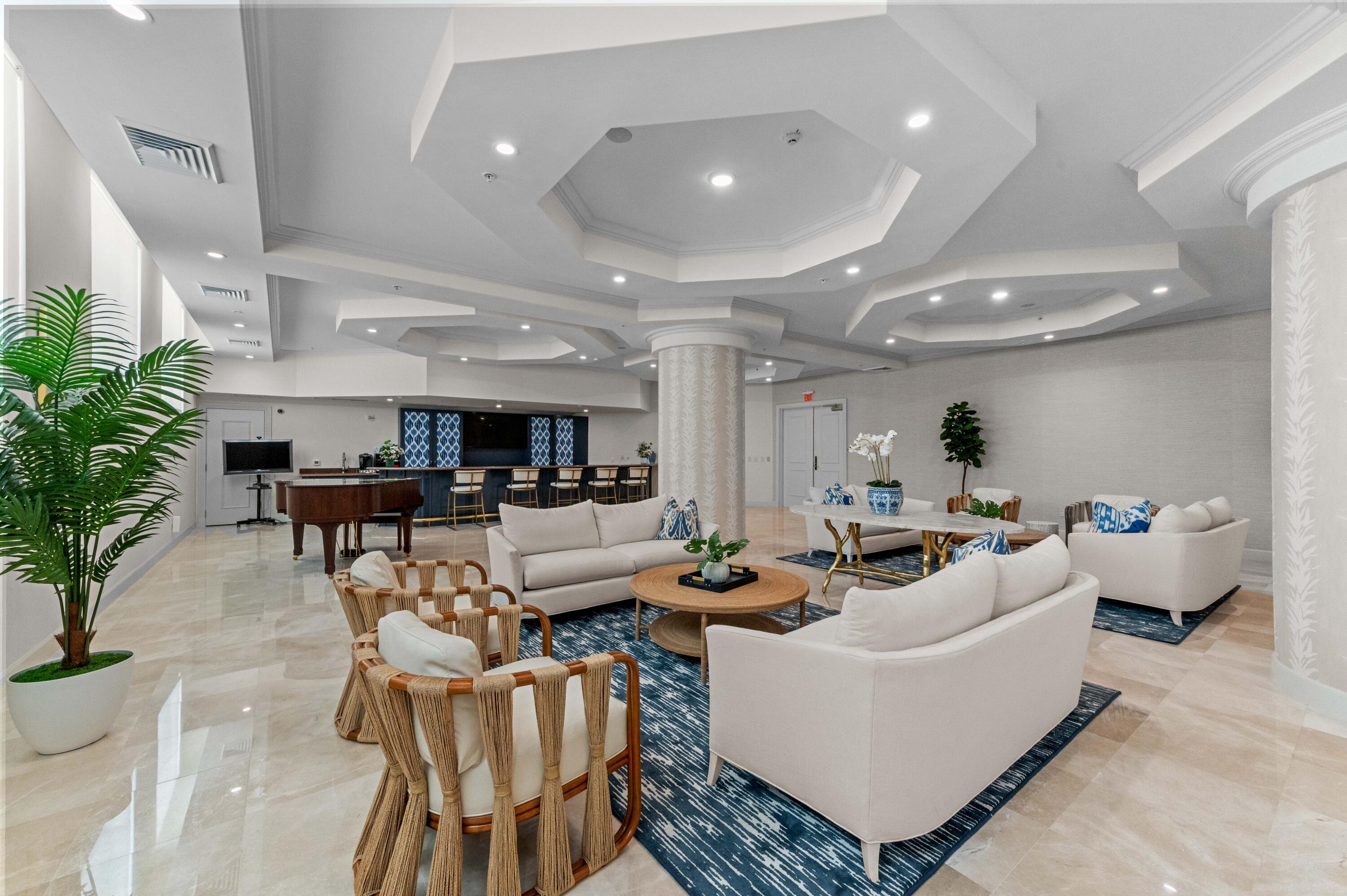 BEACH FRONT AT SINGER ISLAND - Residential