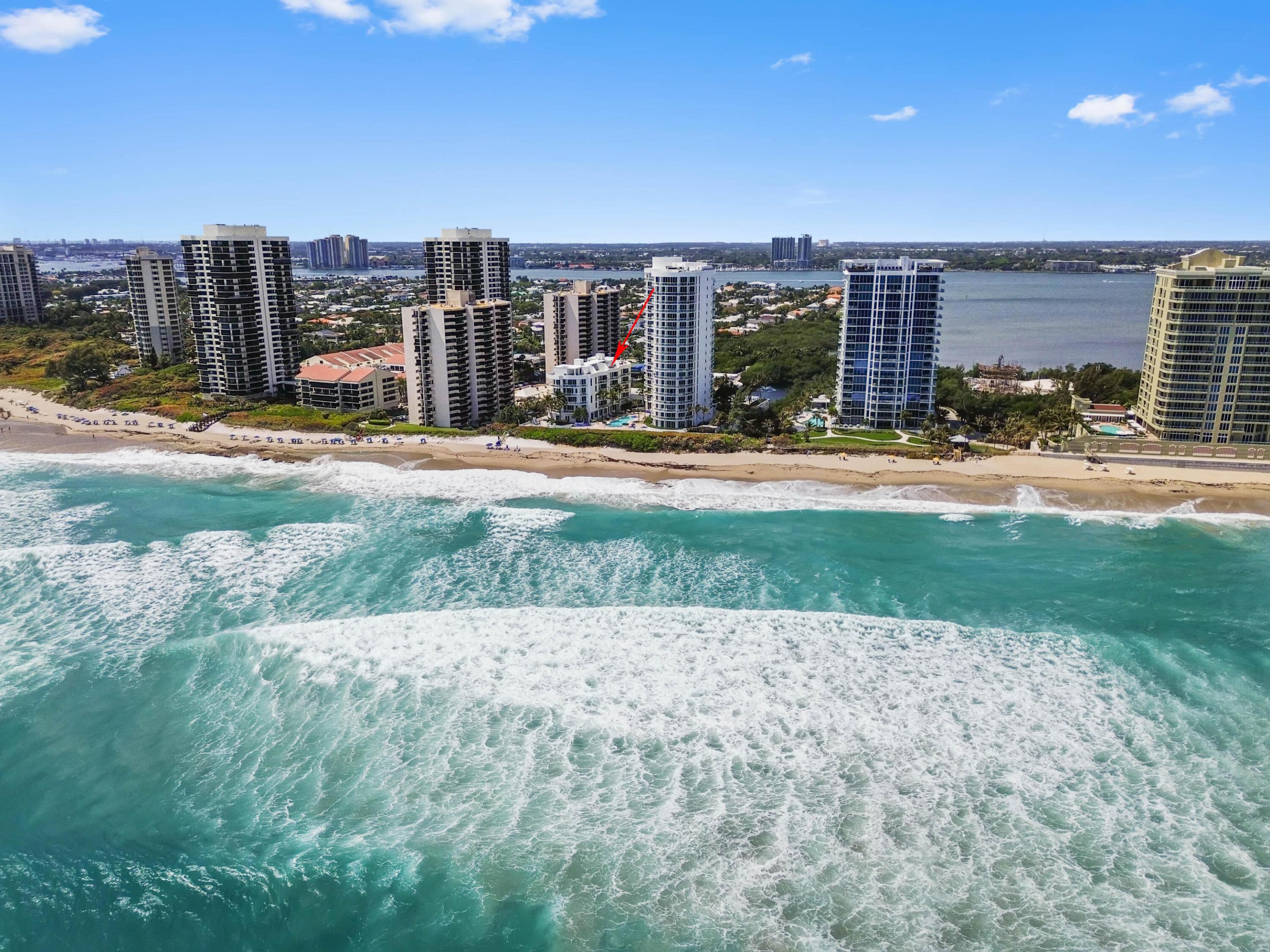 BEACH FRONT AT SINGER ISLAND - Residential