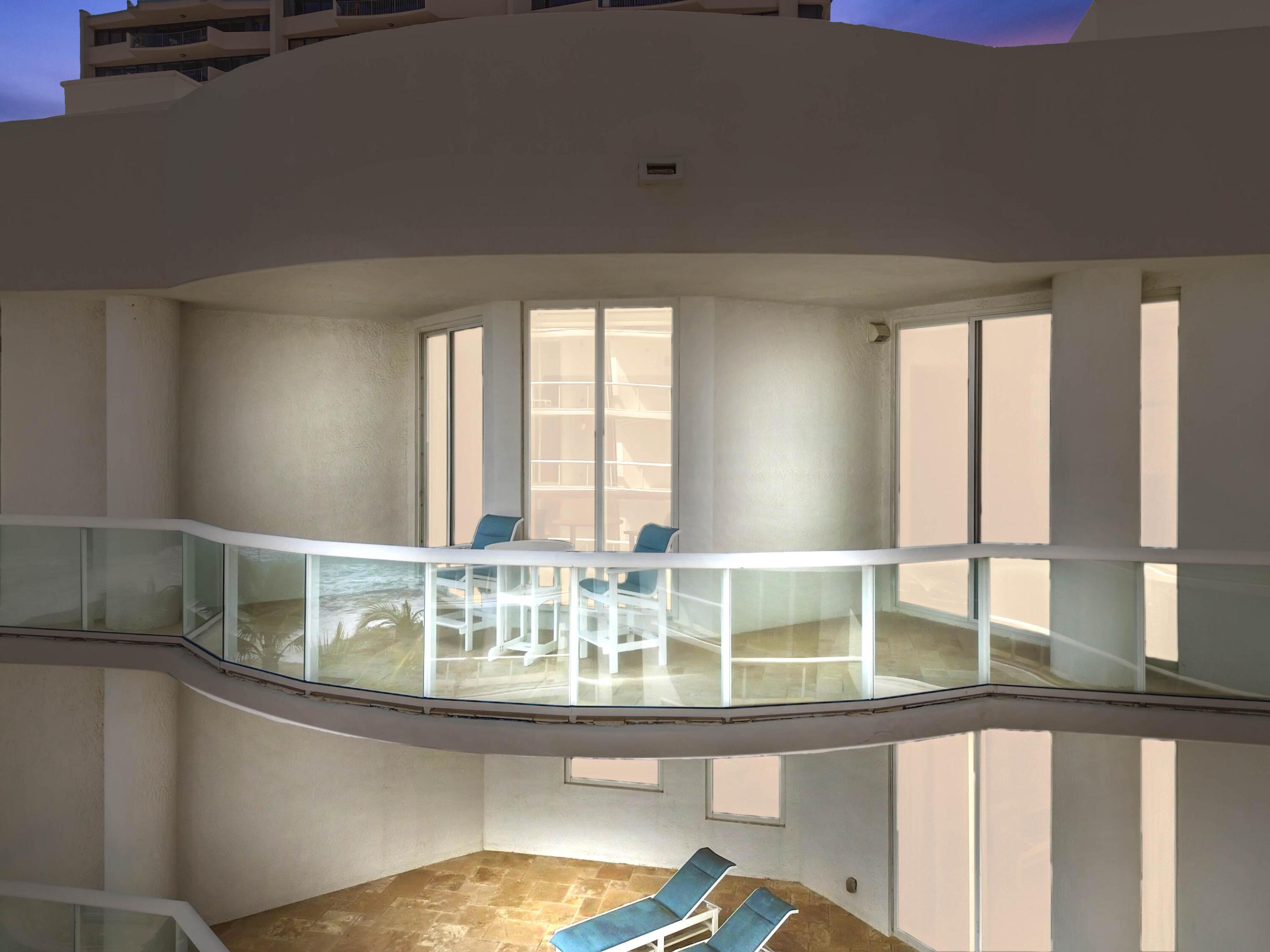 BEACH FRONT AT SINGER ISLAND - Residential