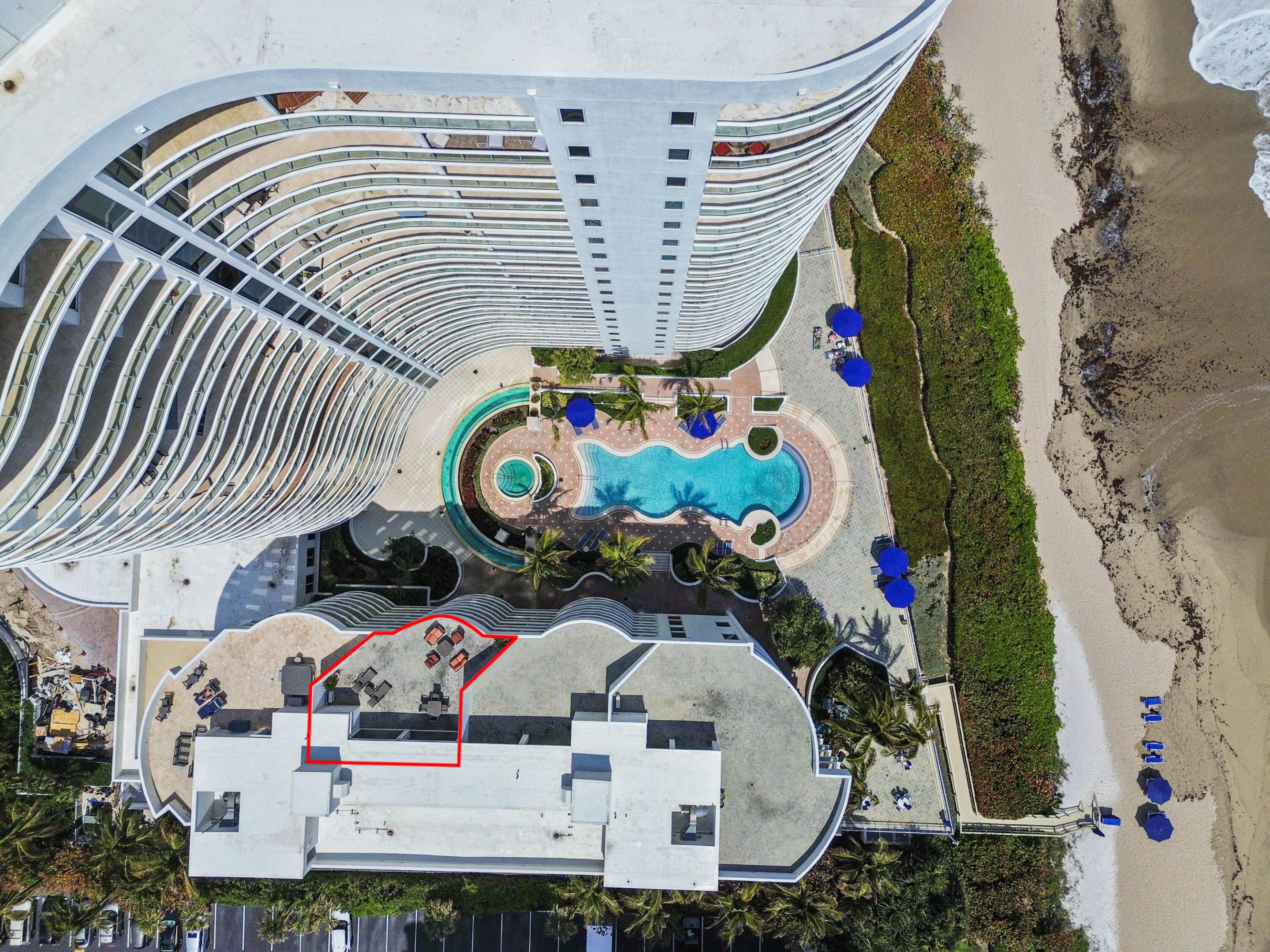 BEACH FRONT AT SINGER ISLAND - Residential