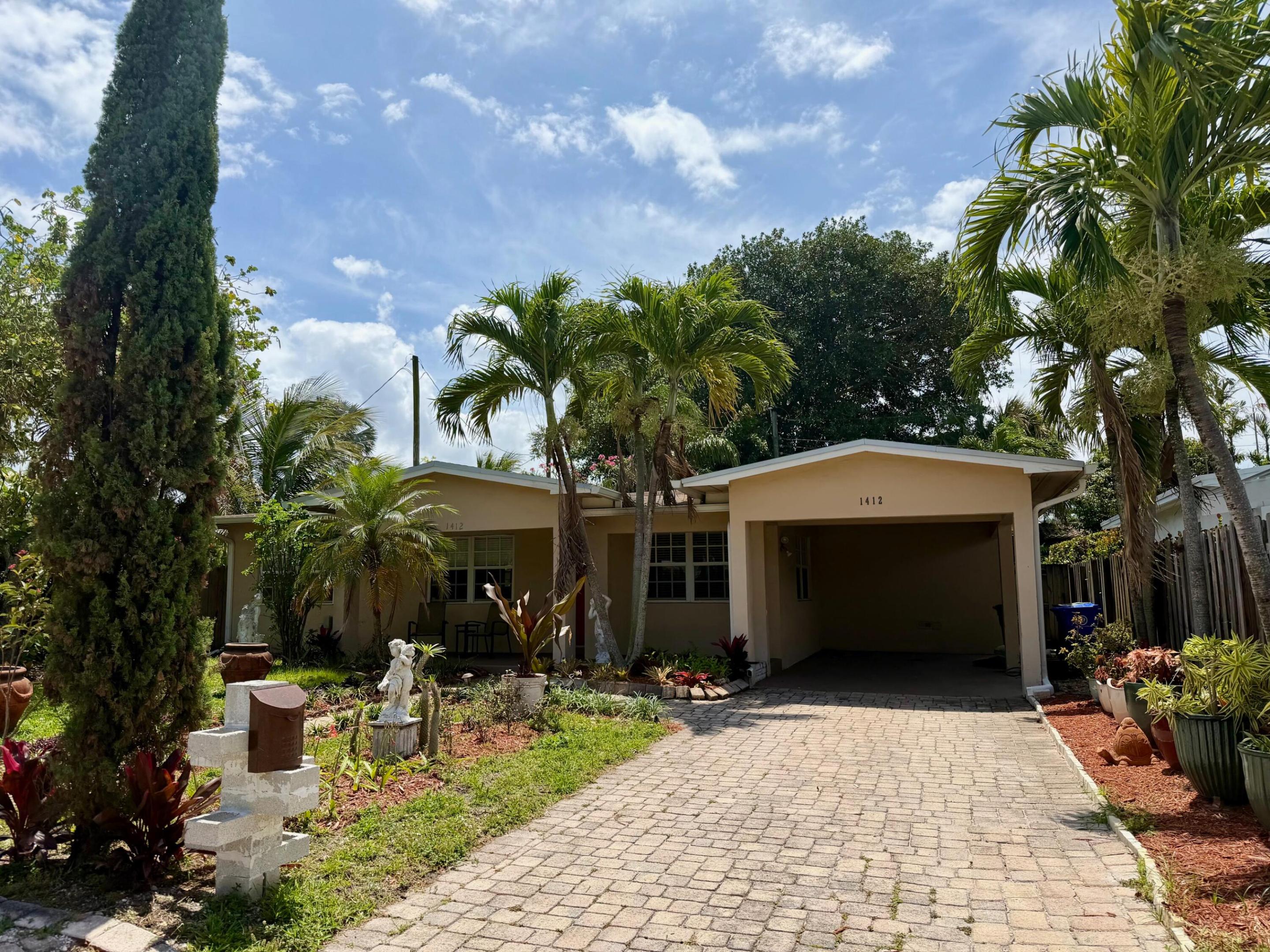 VERENA PARK - Residential Lease