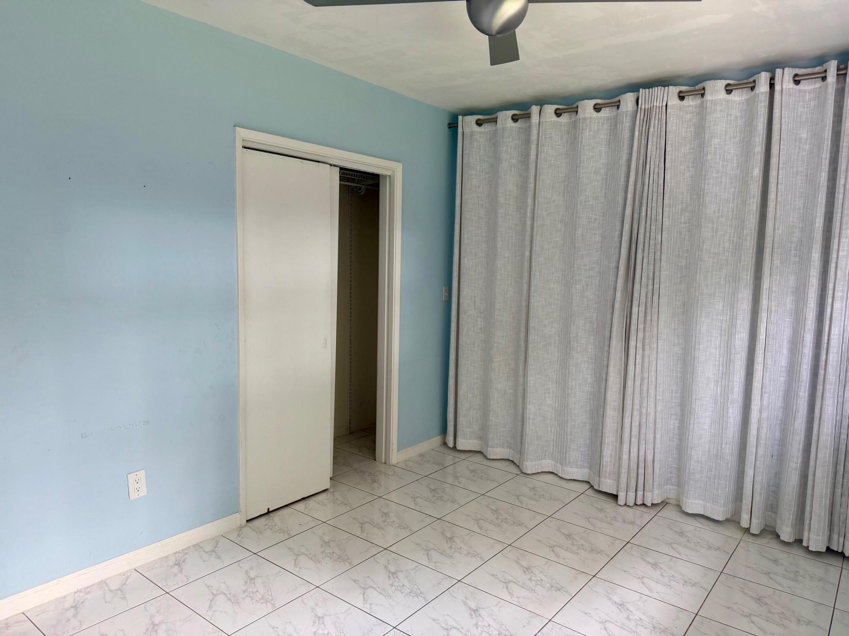 VERENA PARK - Residential Lease