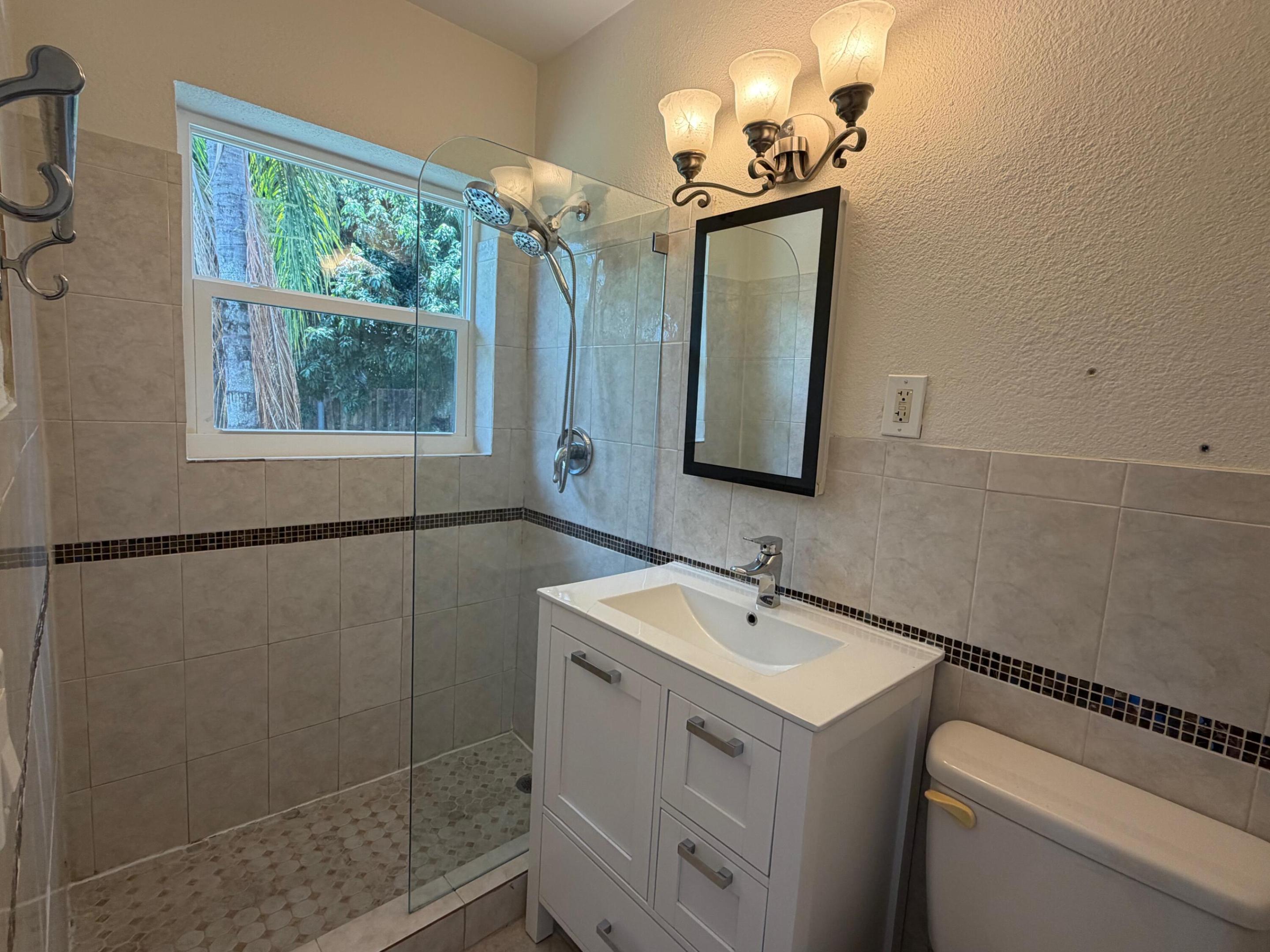 VERENA PARK - Residential Lease