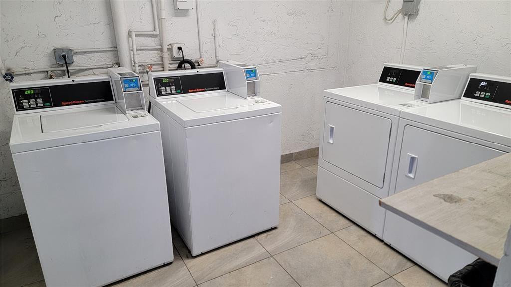 DORAL GARDENS II CONDO - Residential Lease