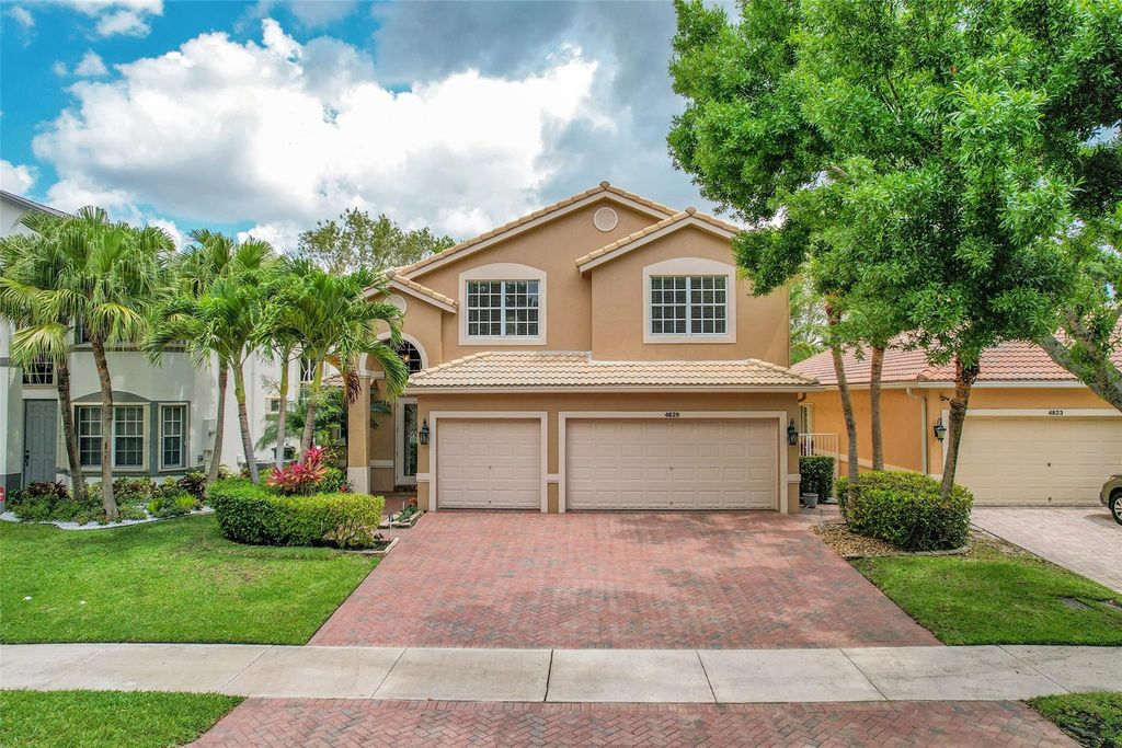 Photo of 4829 N Classical Boulevard, Delray Beach, FL 33445 (MLS # F10502694)