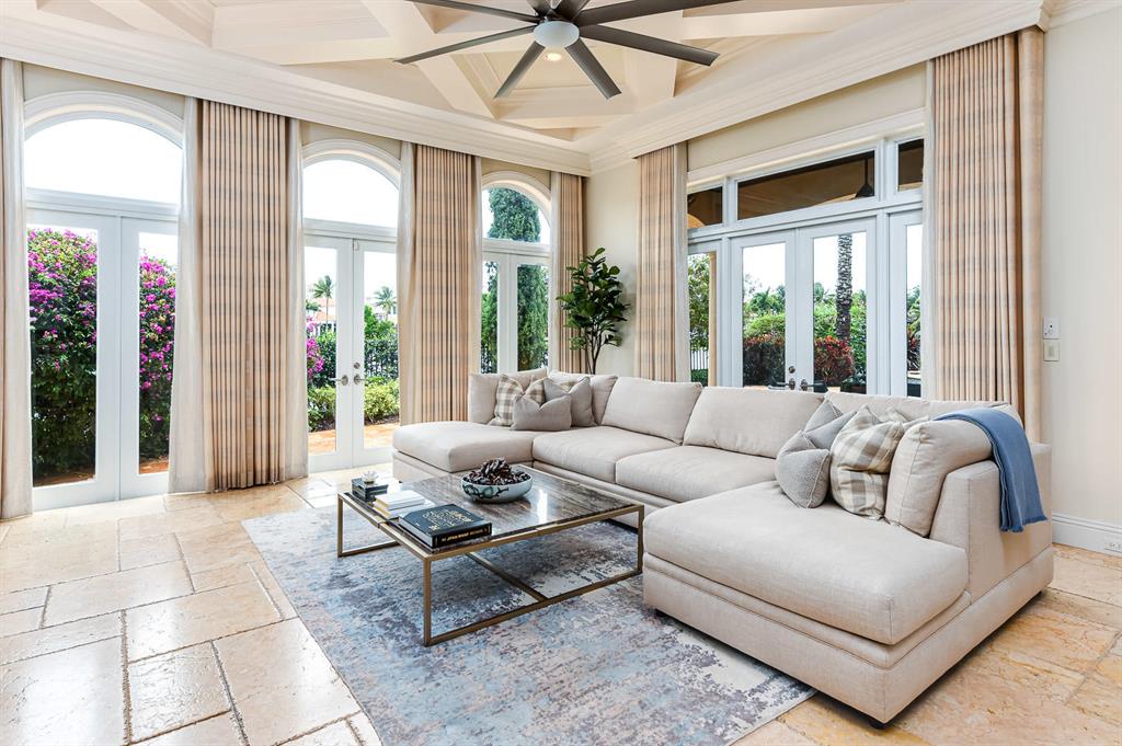 THE OAKS AT BOCA RATON - Residential