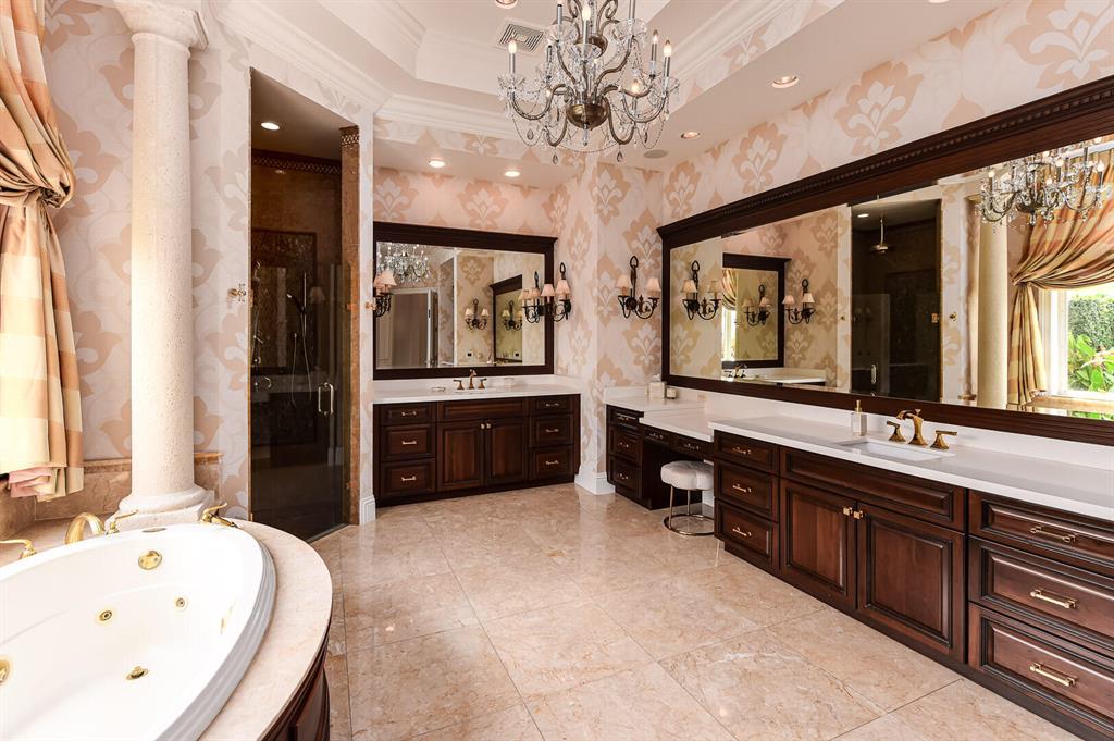 THE OAKS AT BOCA RATON - Residential