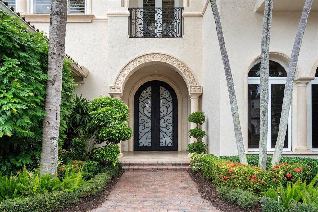 THE OAKS AT BOCA RATON - Residential