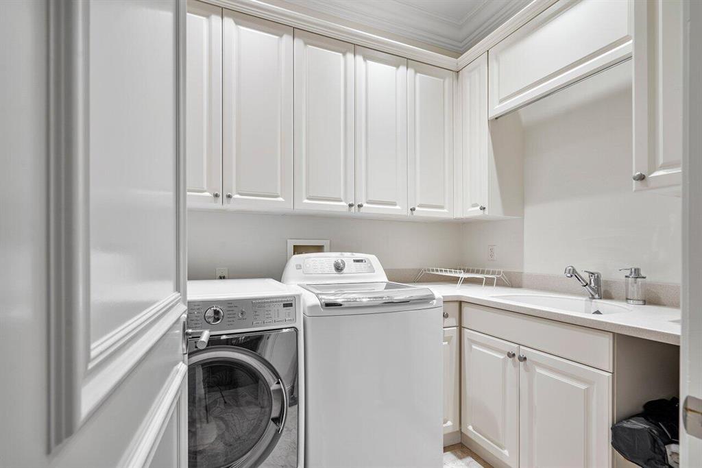 THE OAKS AT BOCA RATON - Residential