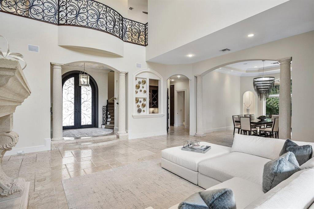 THE OAKS AT BOCA RATON - Residential