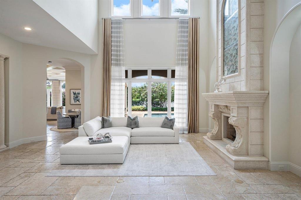 THE OAKS AT BOCA RATON - Residential