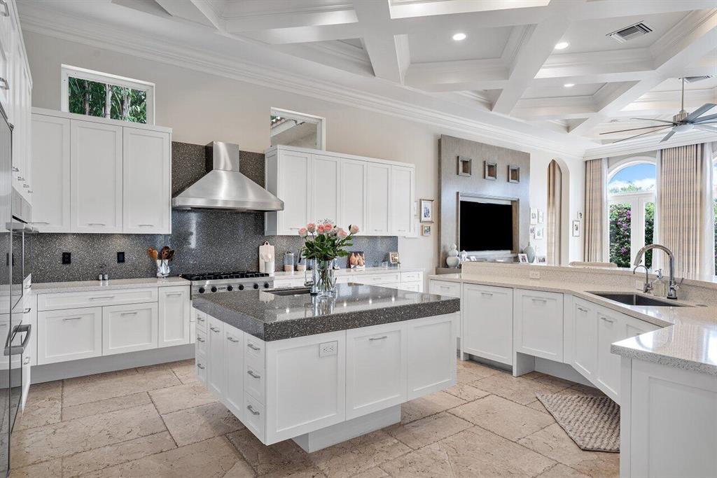 THE OAKS AT BOCA RATON - Residential