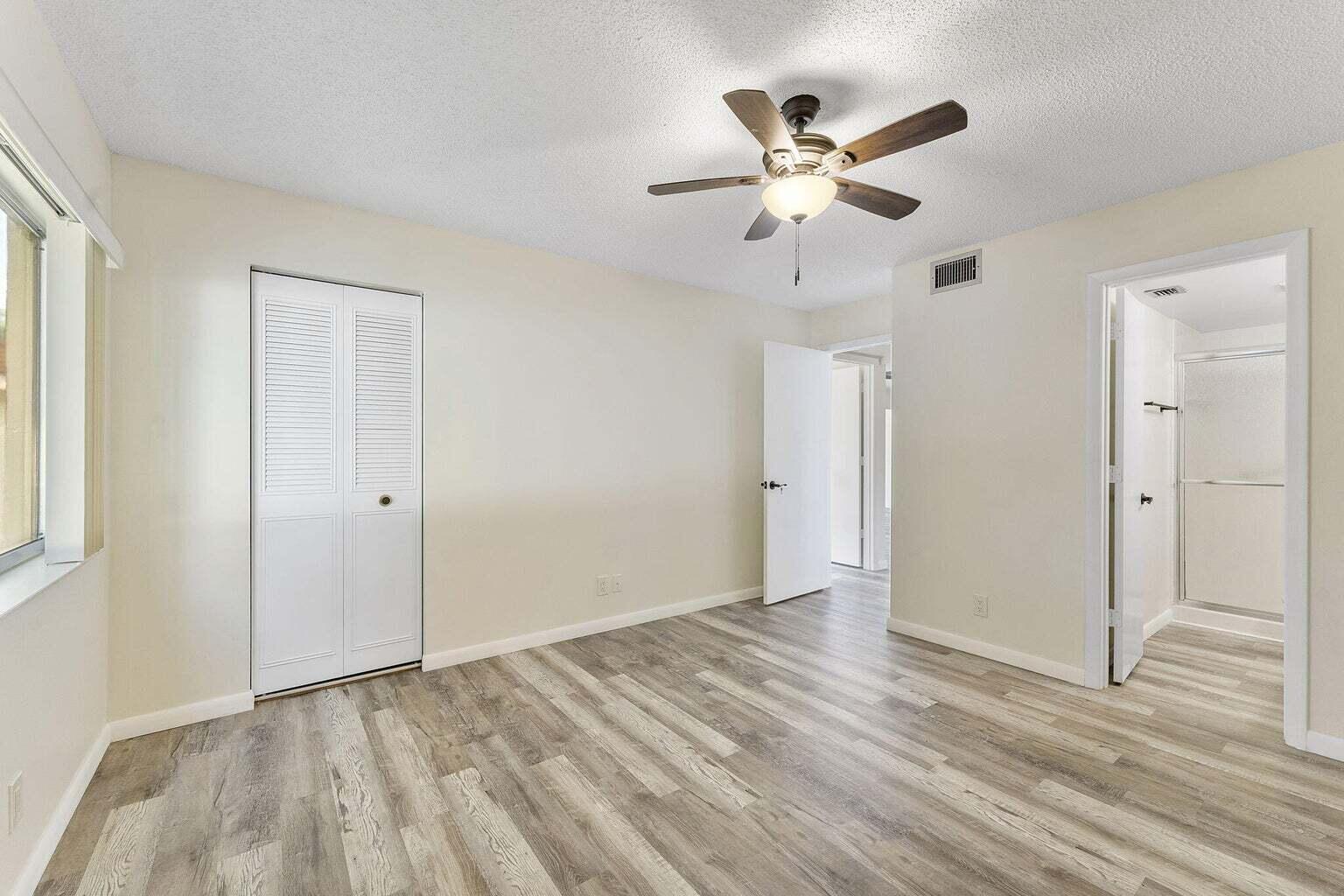 Bright & Updated 2 Bed / 2 Bath Rental in Gated Community ✨Welcome to this beautifully updated and spotless 2-bedroom, 2-bathroom home located in a secure gated community. Enjoy abundant natural light throughout, a modern open layout, and stylish updates. The property is in pristine condition and move-in ready.Community amenities include tennis courts and pickleball courts, perfect for an active lifestyle. Conveniently located near shopping, dining, and major highways.