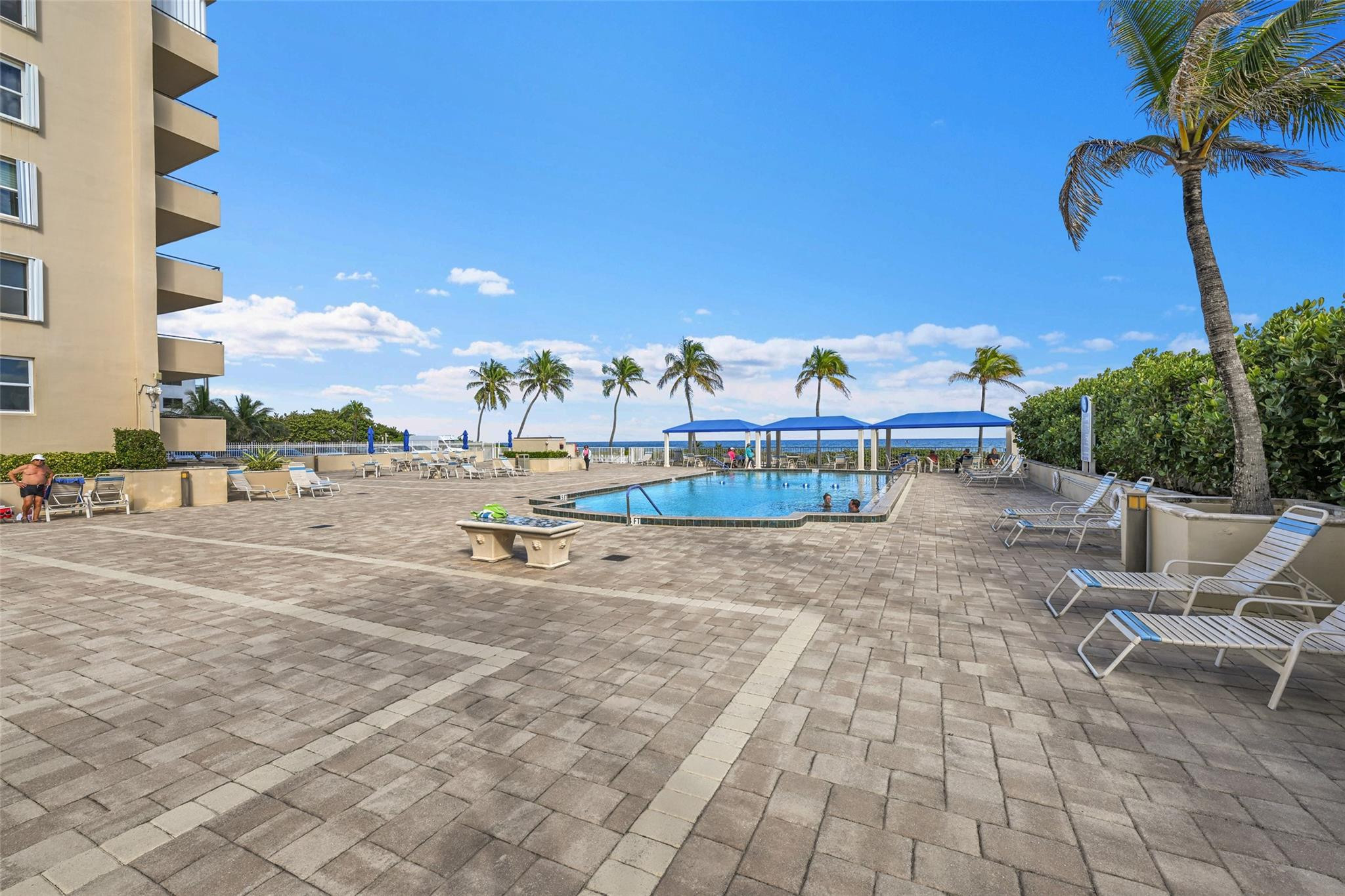 Royal Coast - Residential