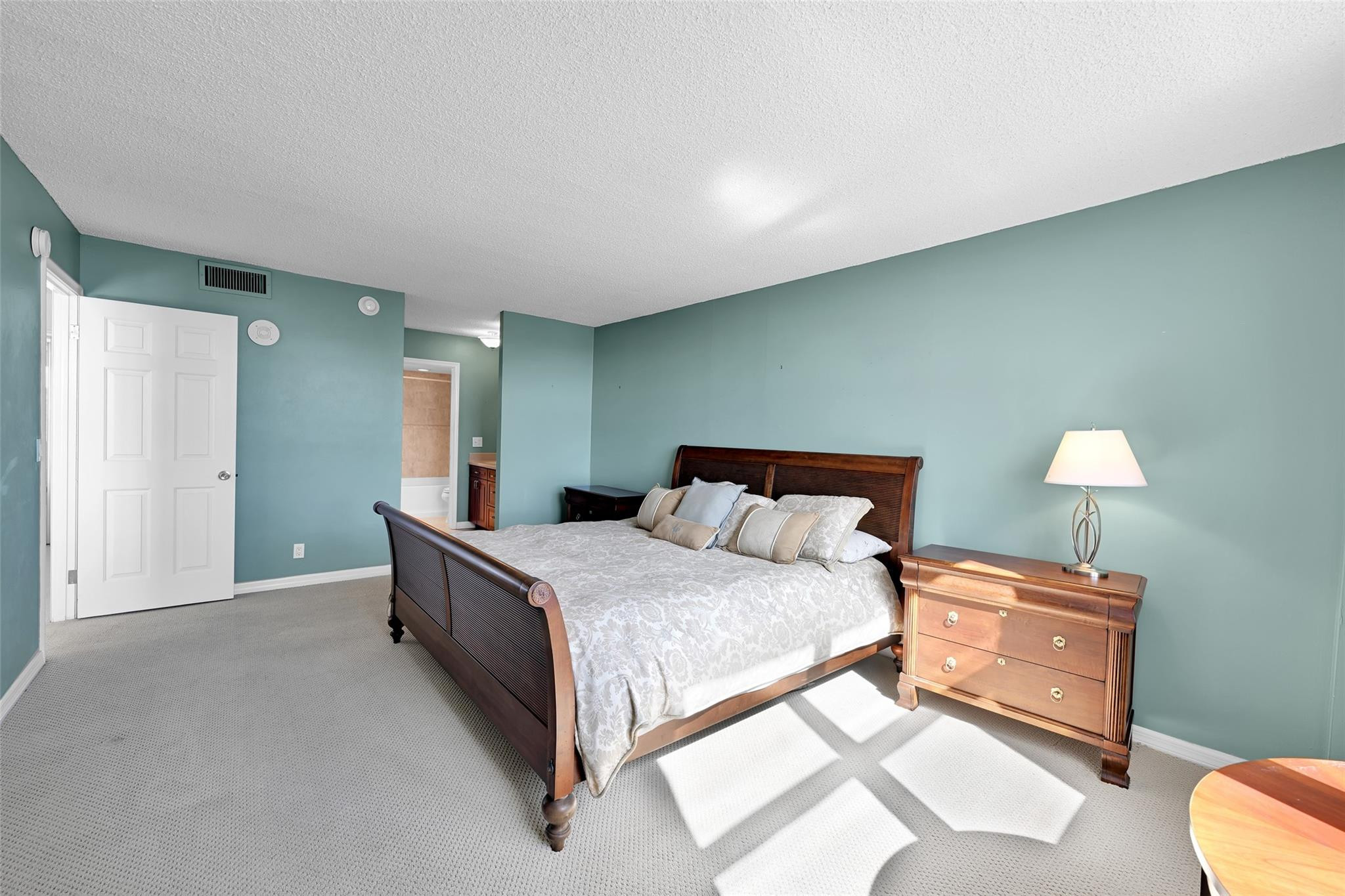 Royal Coast - Residential