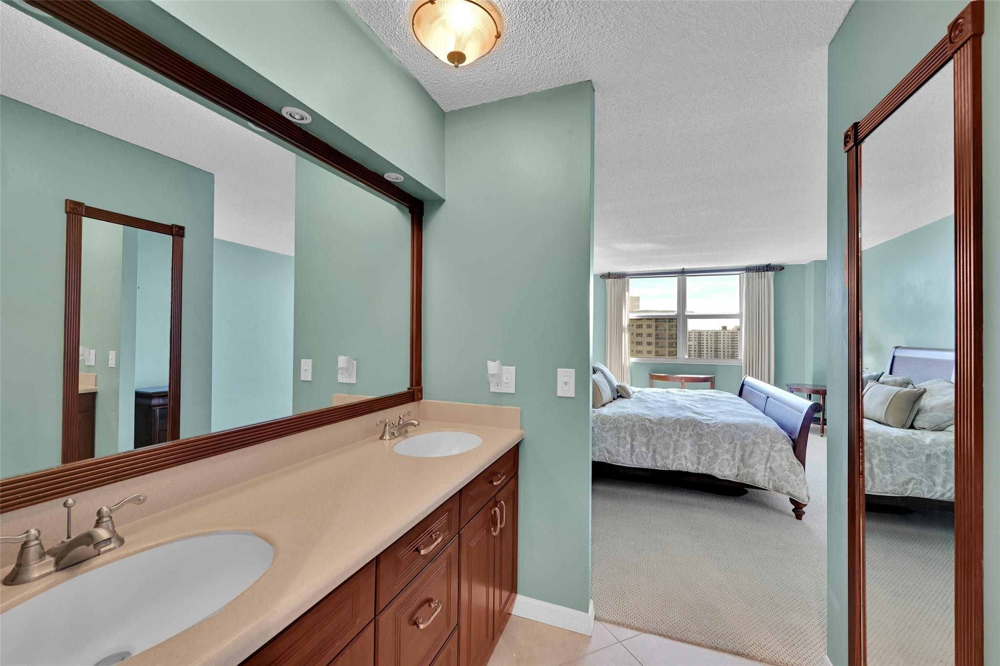 Royal Coast - Residential