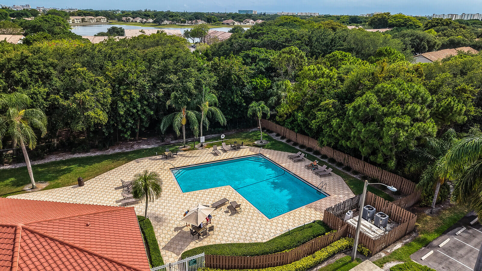 PARK AT WINDWOOD CONDO - Residential