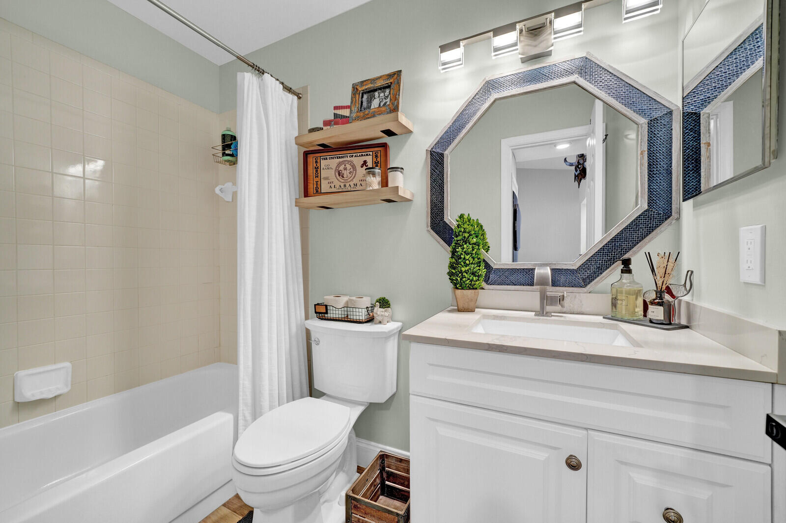 PARK AT WINDWOOD CONDO - Residential