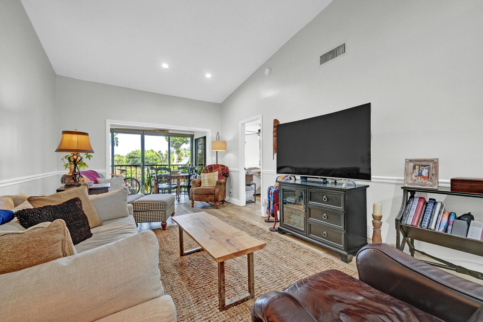 PARK AT WINDWOOD CONDO - Residential