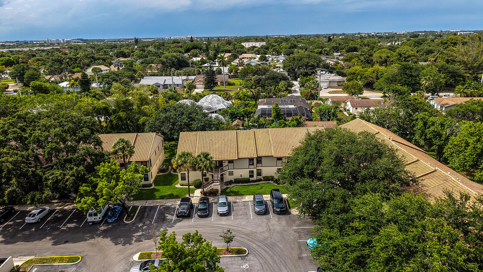 PARK AT WINDWOOD CONDO - Residential