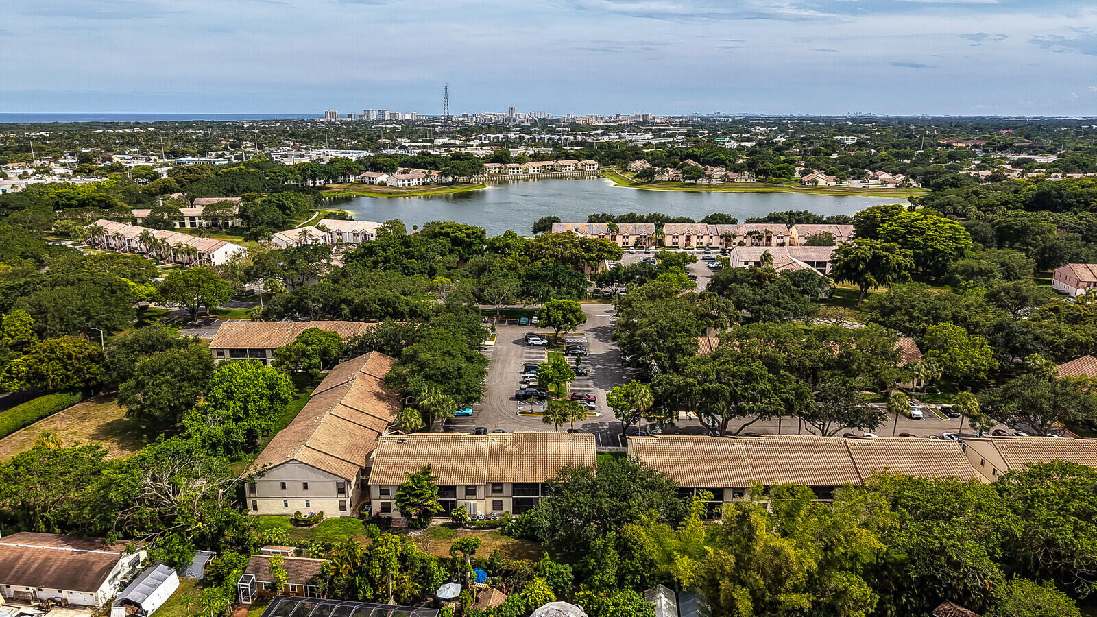 PARK AT WINDWOOD CONDO - Residential