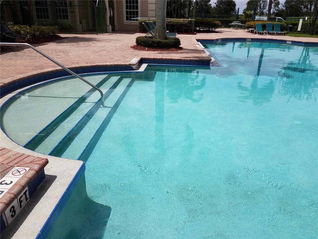 Photo of 6705 Old Farm Trail #0, Boynton Beach, FL 33437 (MLS # B26064461)