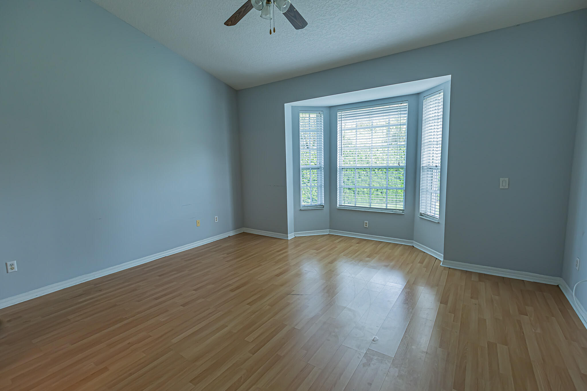 HARBOUR ISLES AT LAKE CHARLES - Residential